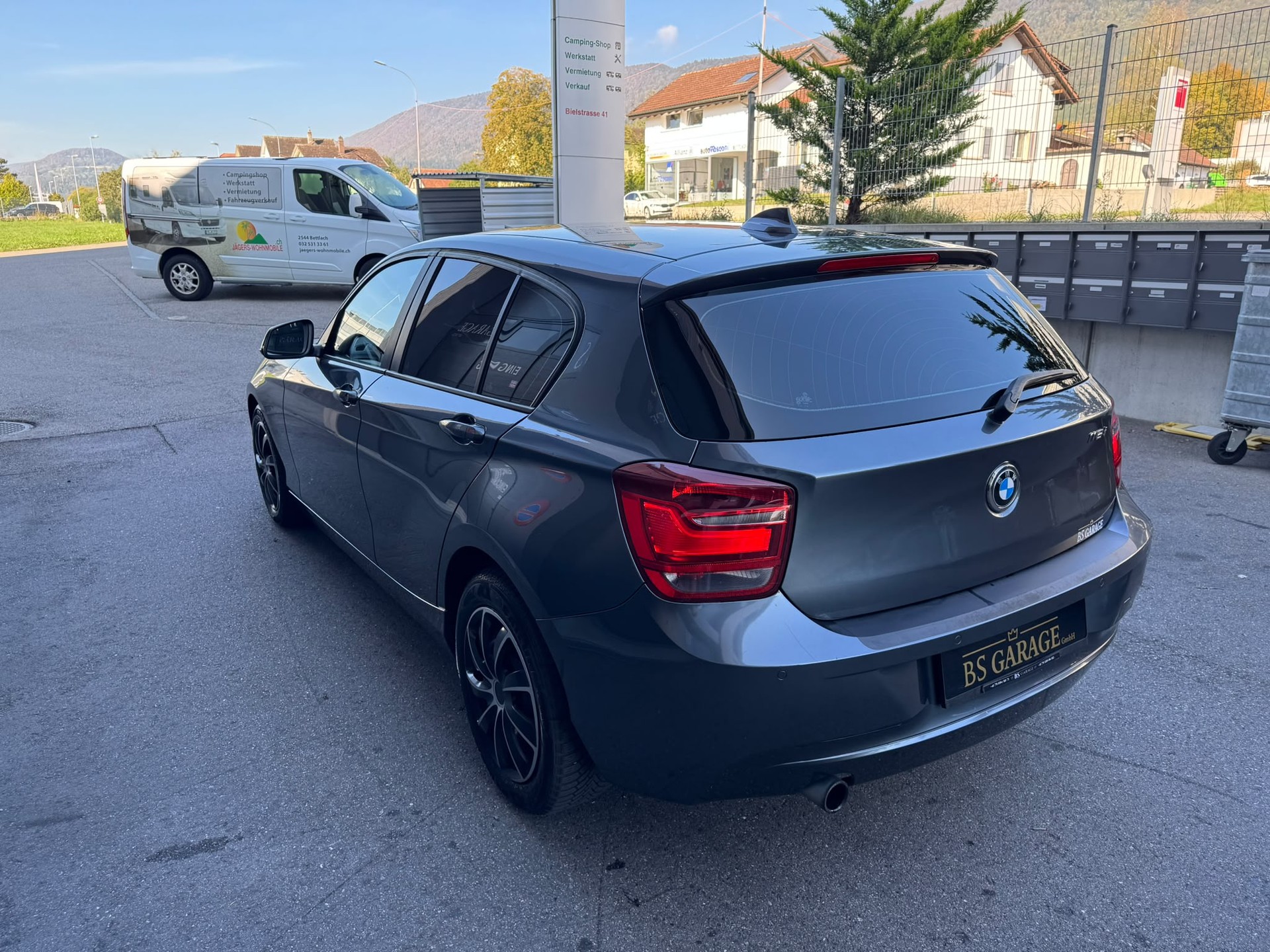 BMW 116i Urban Line Steptronic-image-5