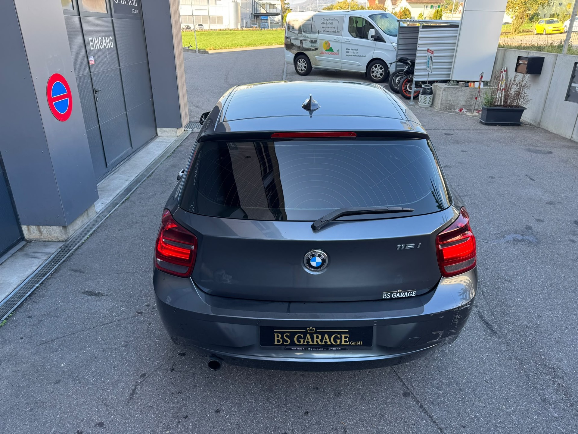 BMW 116i Urban Line Steptronic-image-6
