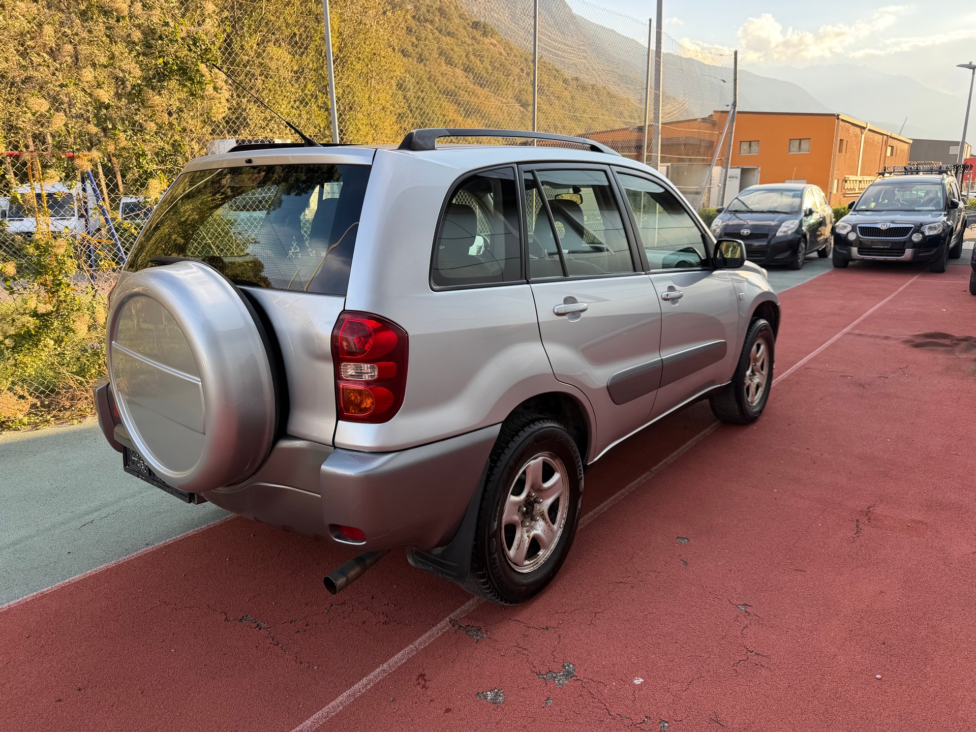 TOYOTA RAV-4 2.0 16V Linea Terra-image-3