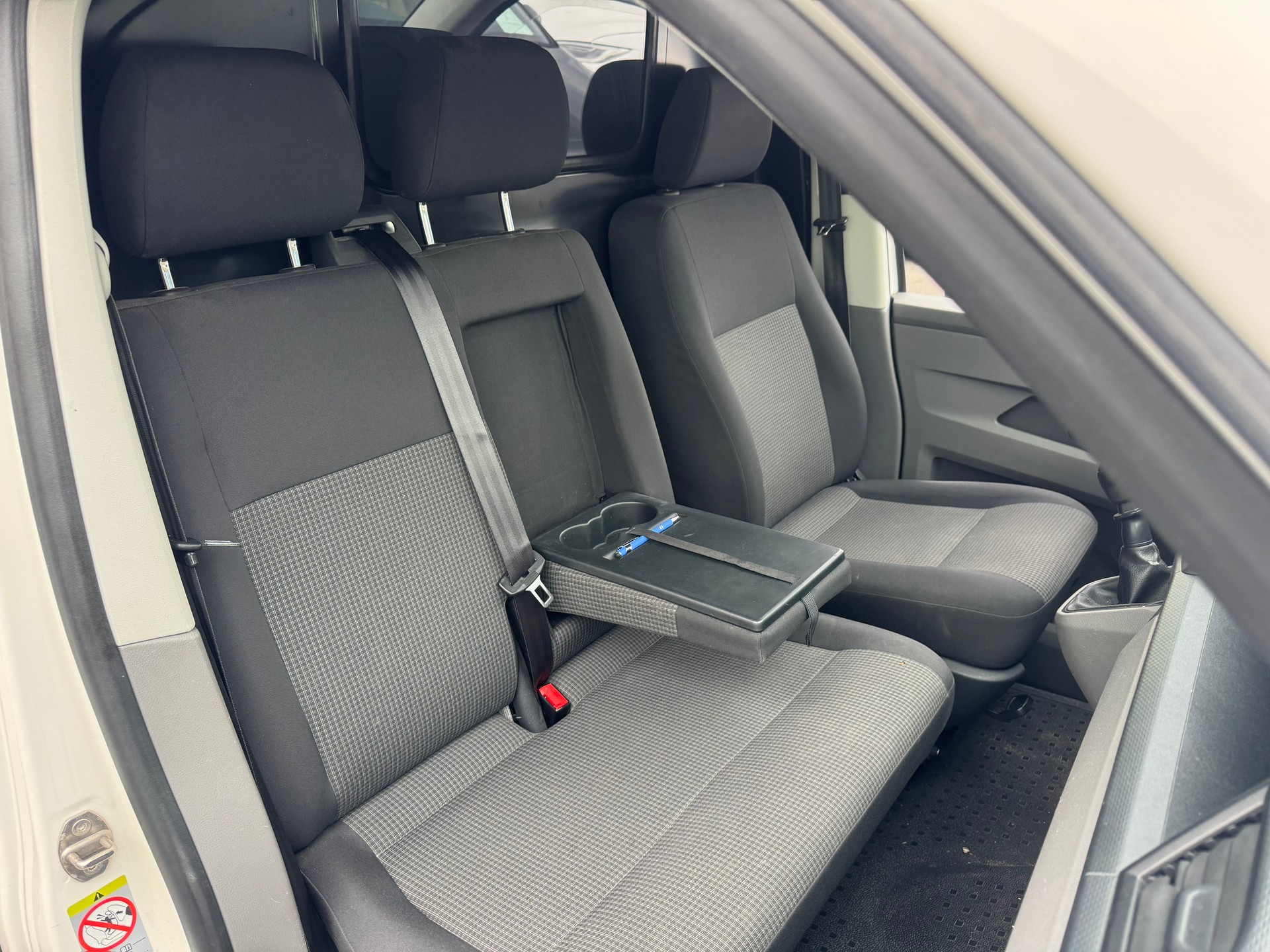 VW T6.1 2.0 TDI-image-13