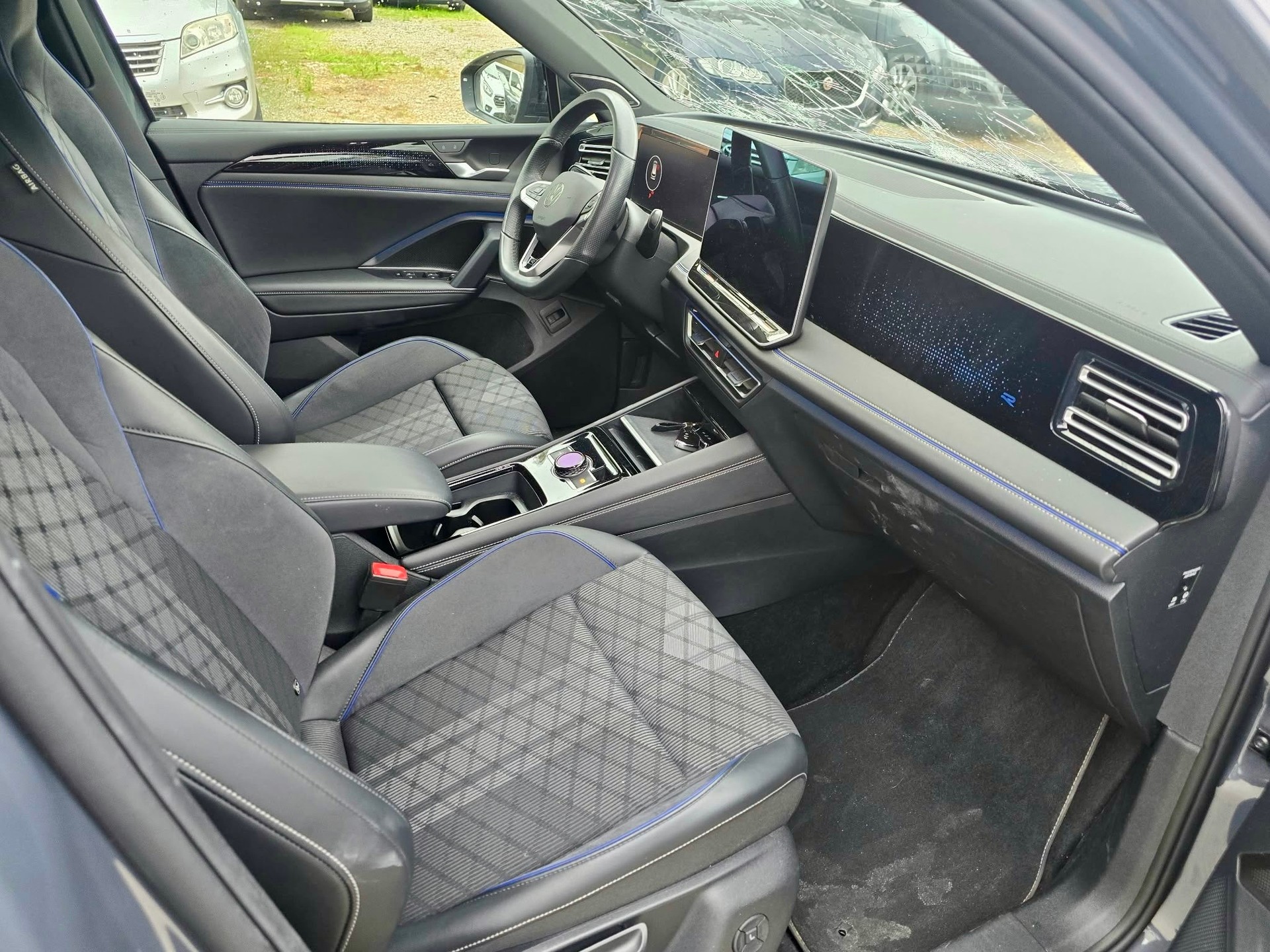 VW Tiguan 1.5 TSI evo2 mHEV R-Line DSG-image-12