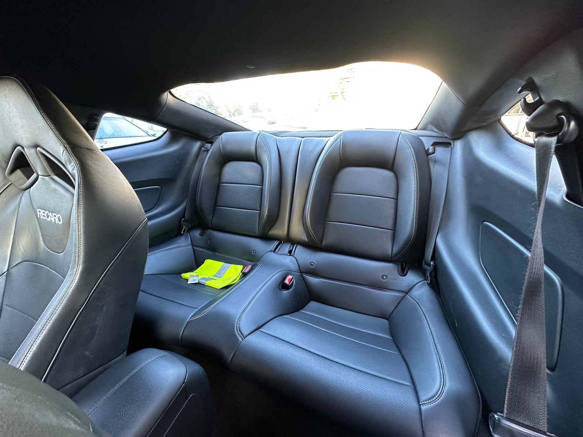 FORD Mustang Fastback 2.3-image-8