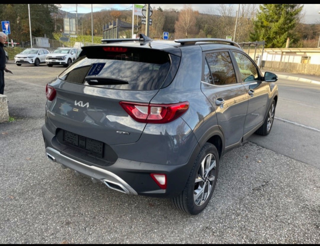 KIA Stonic 1.0 T-GDI MHEV GT-Line DCT-image-2