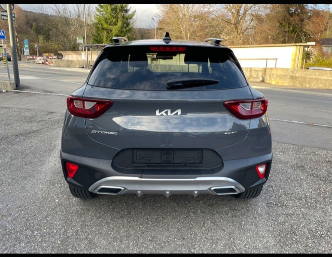 KIA Stonic 1.0 T-GDI MHEV GT-Line DCT-image-3