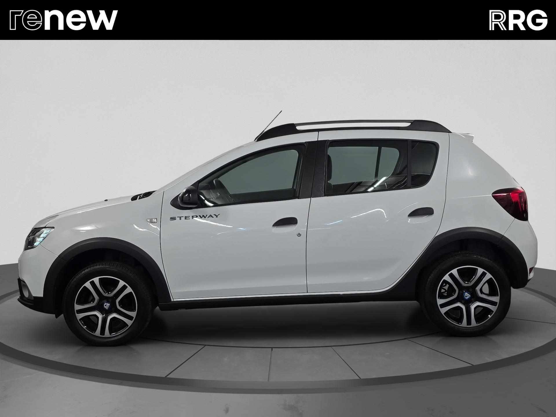 DACIA Sandero TCe 90 Celebration Easy-R-image-5