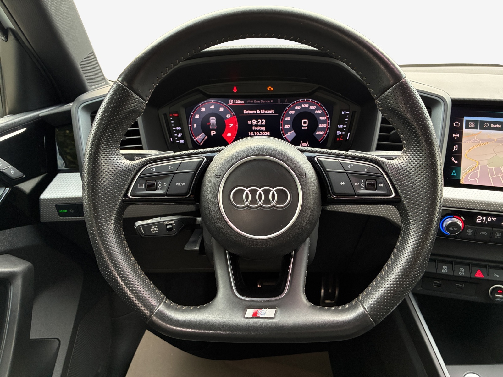 AUDI A1 Sportback 35 TFSI S Line S-tronic-image-9