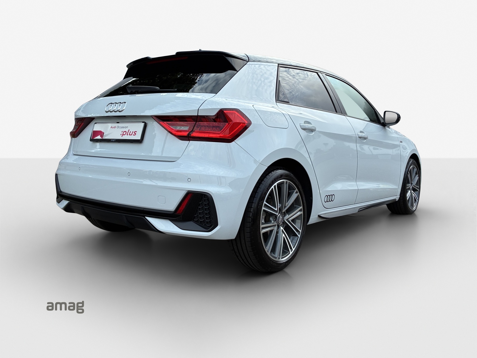 AUDI A1 Sportback 35 TFSI S Line S-tronic-image-4