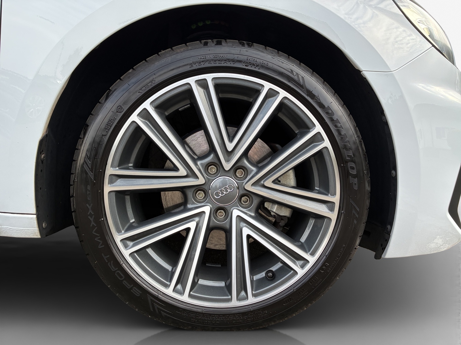 AUDI A1 Sportback 35 TFSI S Line S-tronic-image-17
