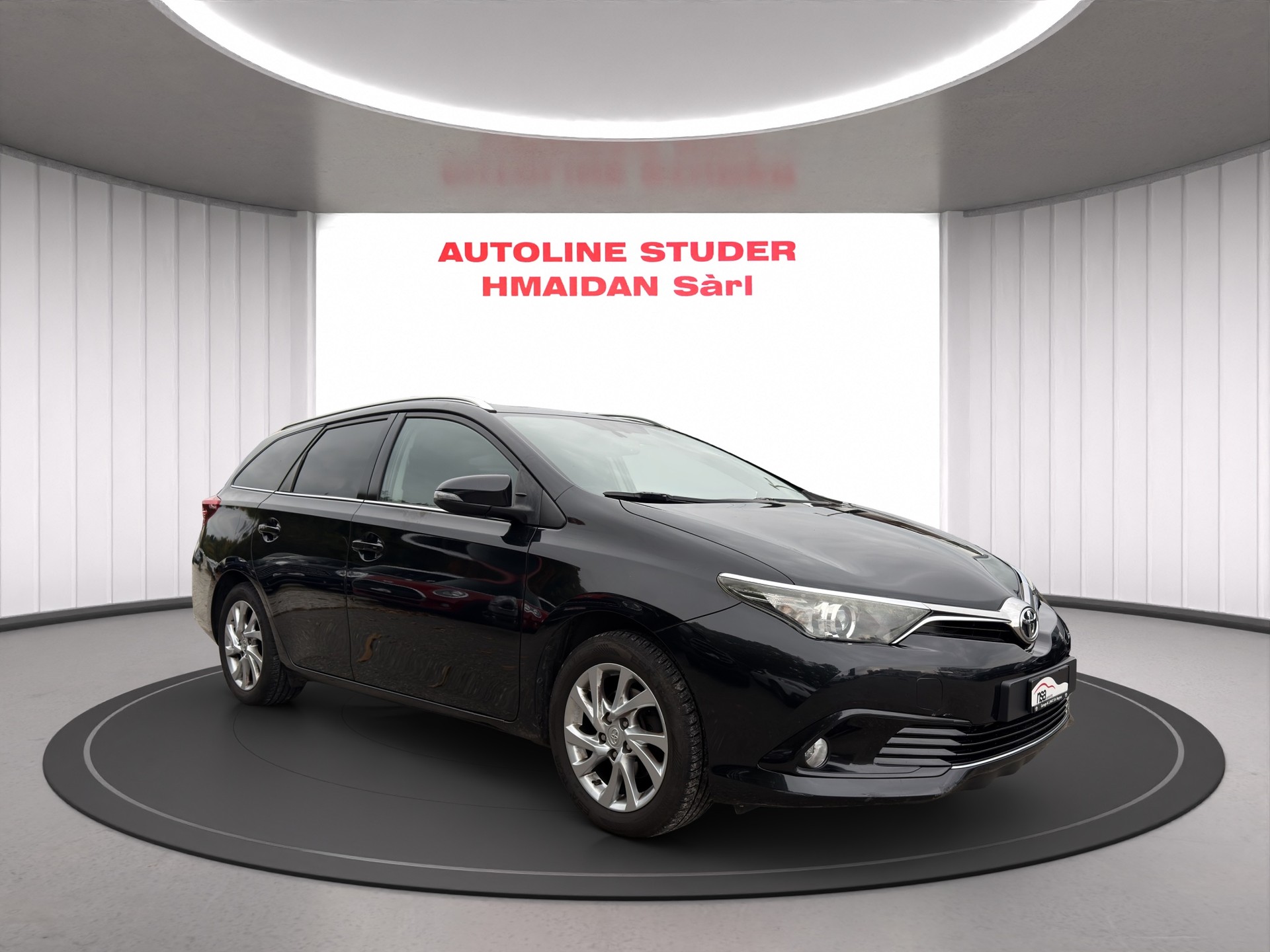 TOYOTA Auris Touring Sports 1.2 Turbo Swiss Trend-image-2