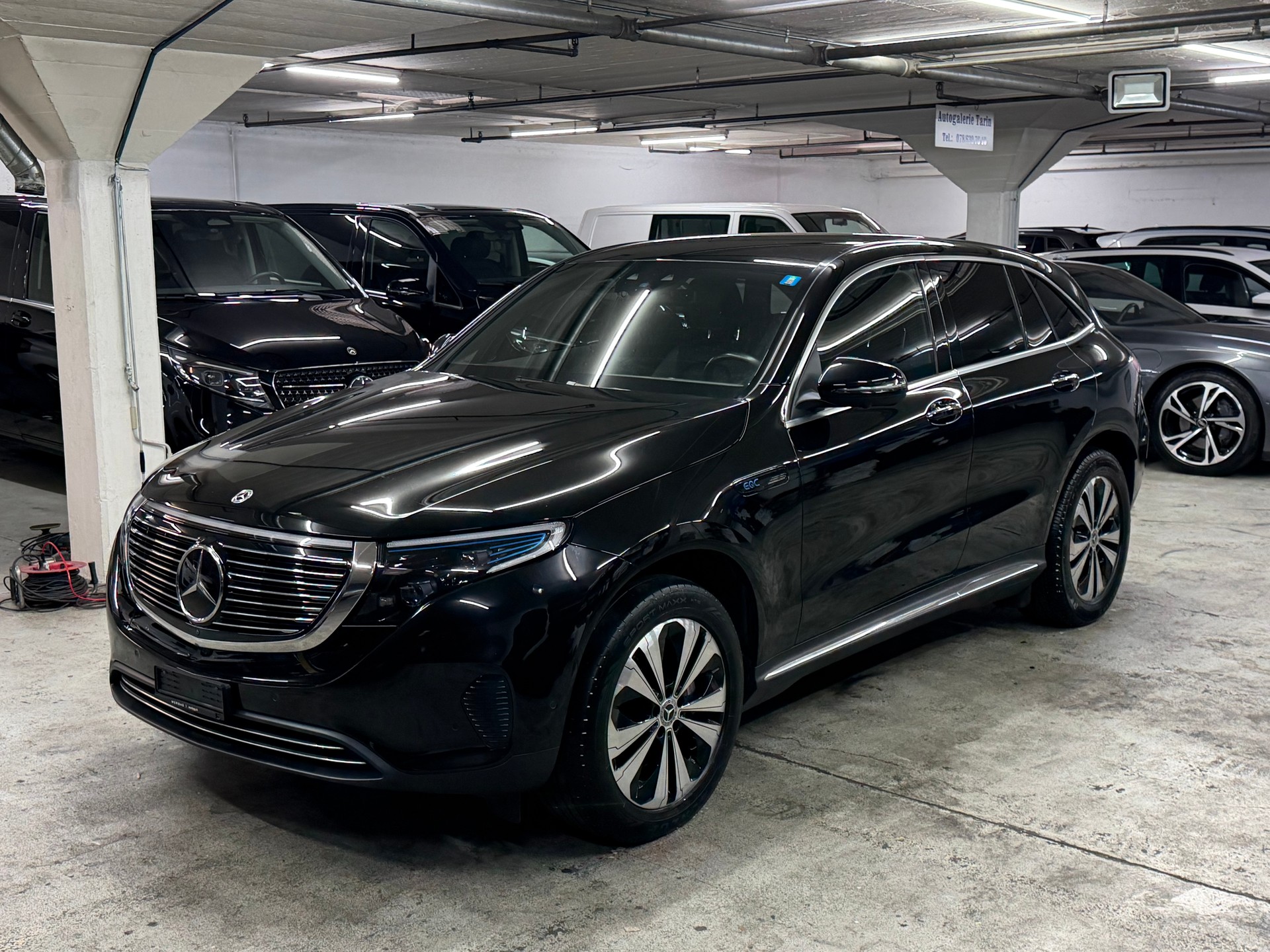 MERCEDES-BENZ EQC 400 4Matic-image-13