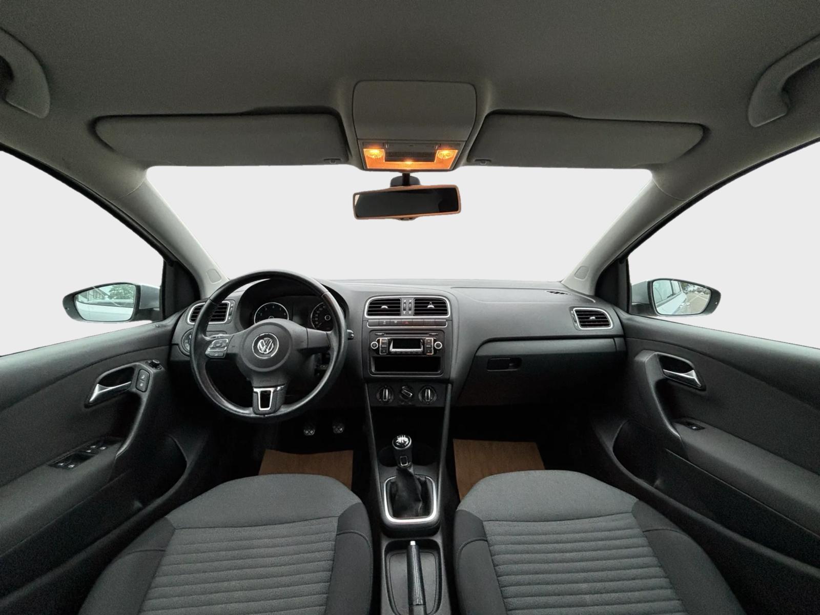 VW Polo 1.2 TSI Comfortline-image-7