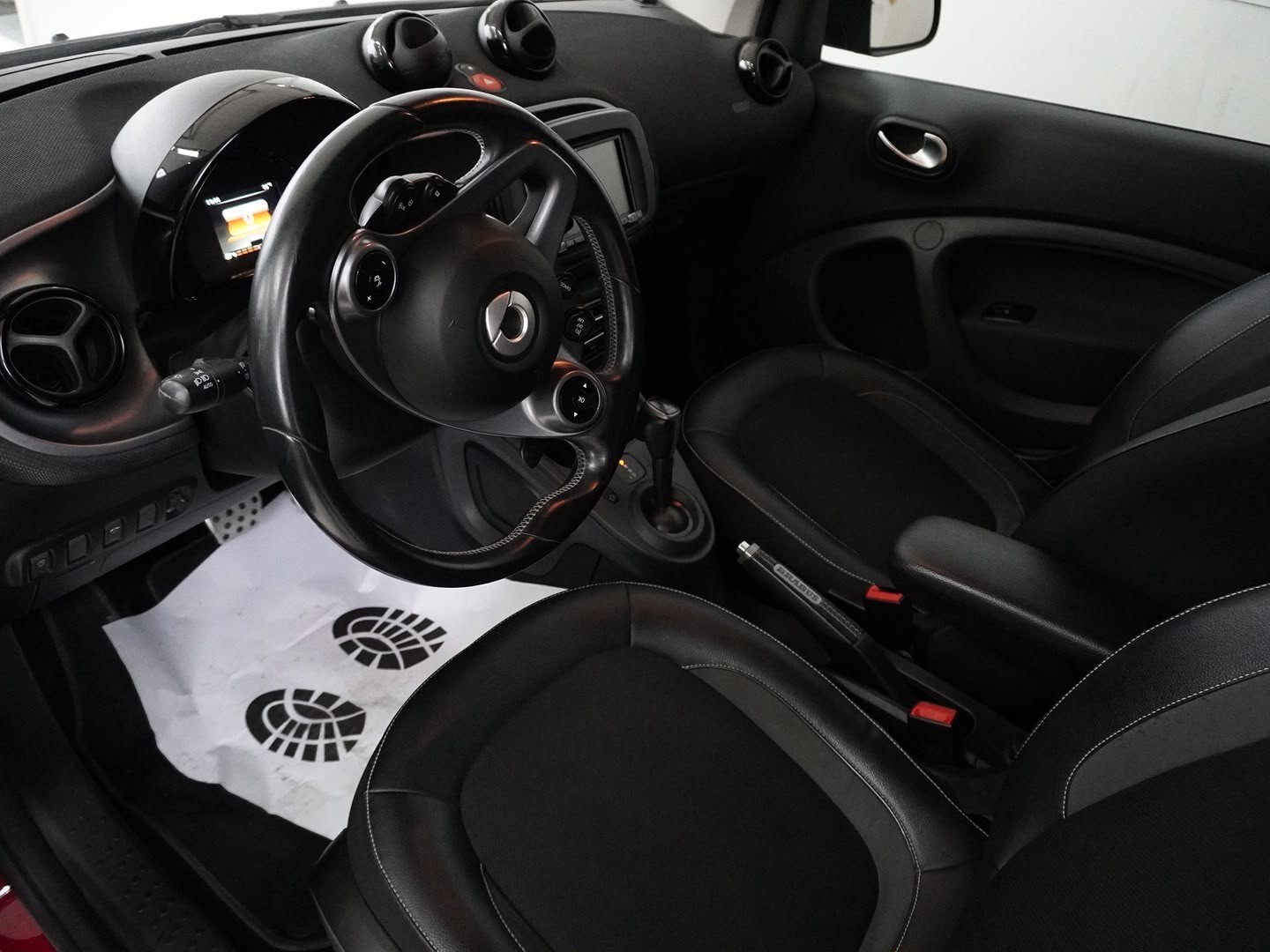 SMART fortwo Brabus twinmatic-image-2