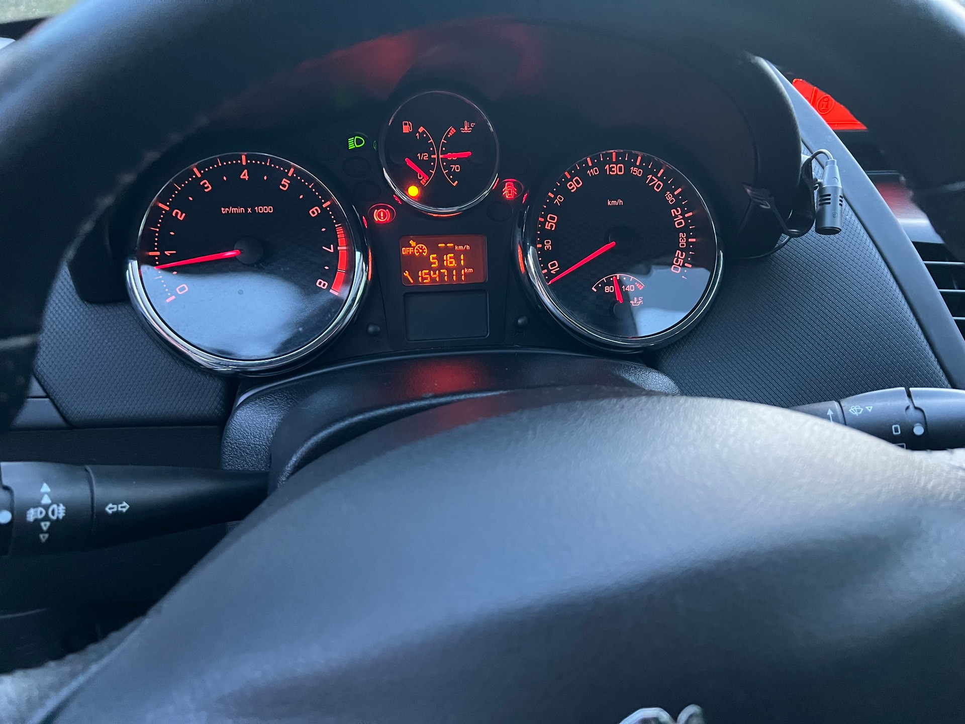 PEUGEOT 207 1.6 16V Turbo GTi-image-5