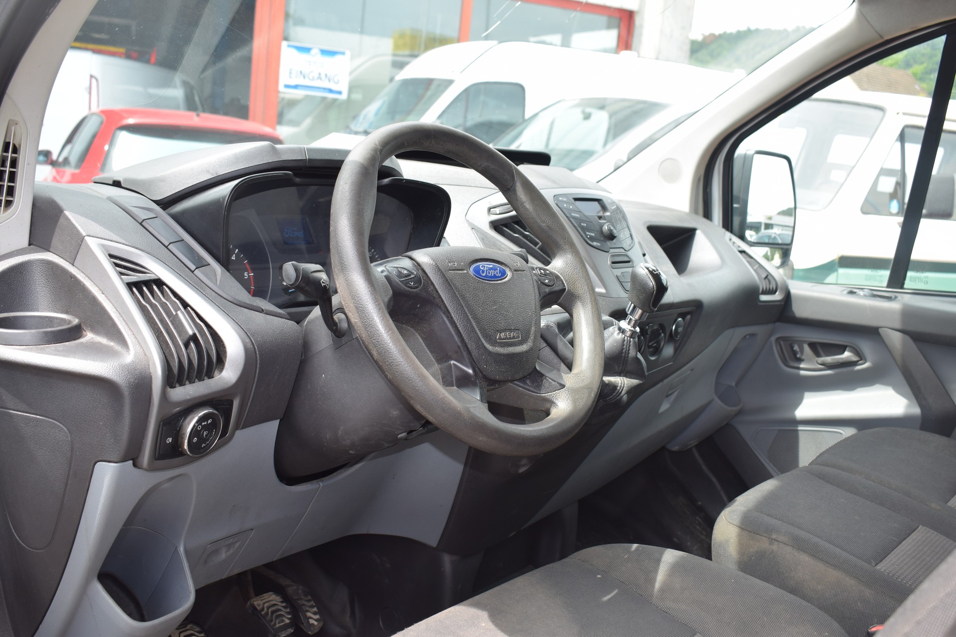 FORD Transit Custom Van 270 L1H1 Trend-image-5