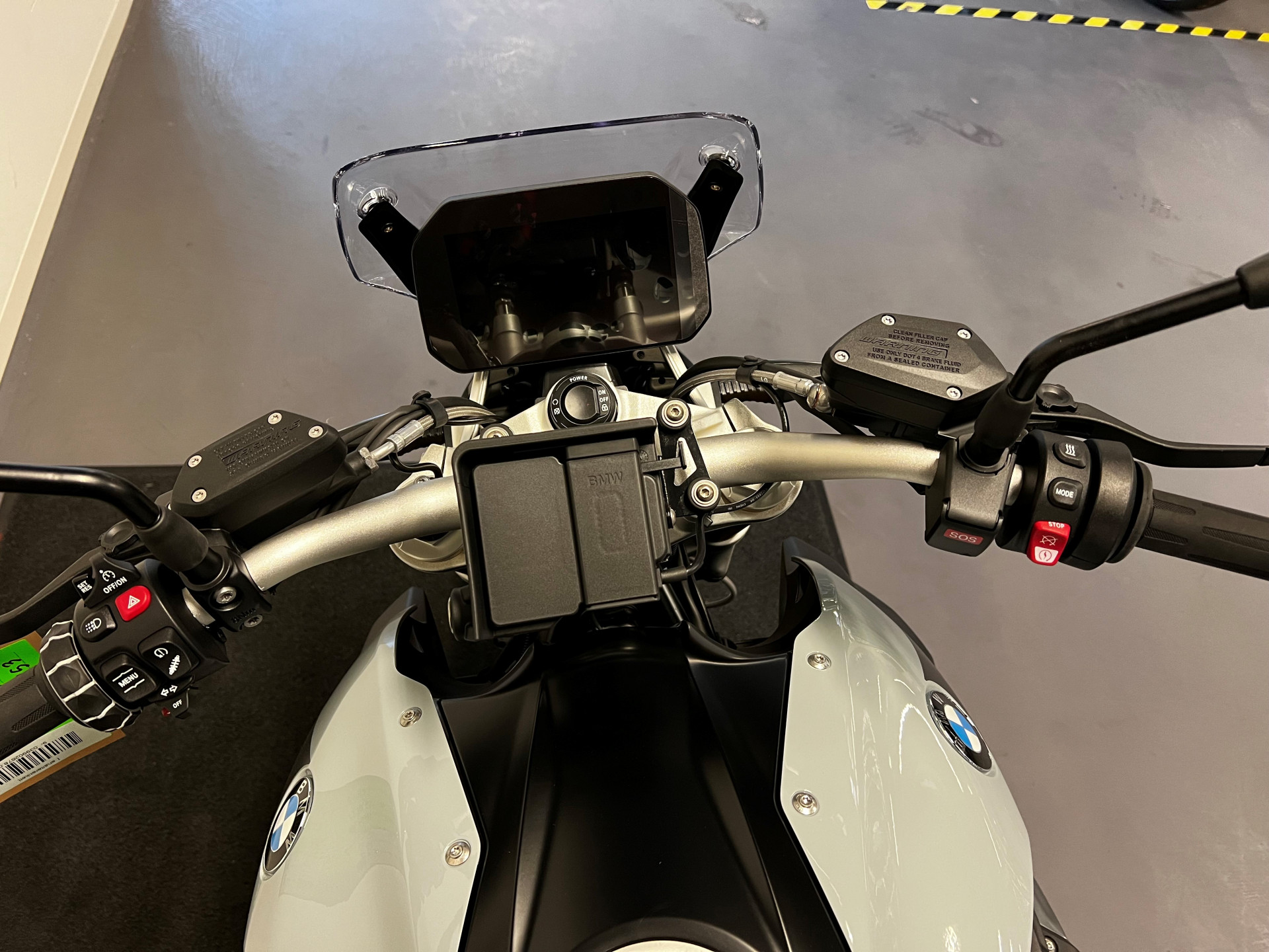 BMW R 1250 R-showroom-element-2