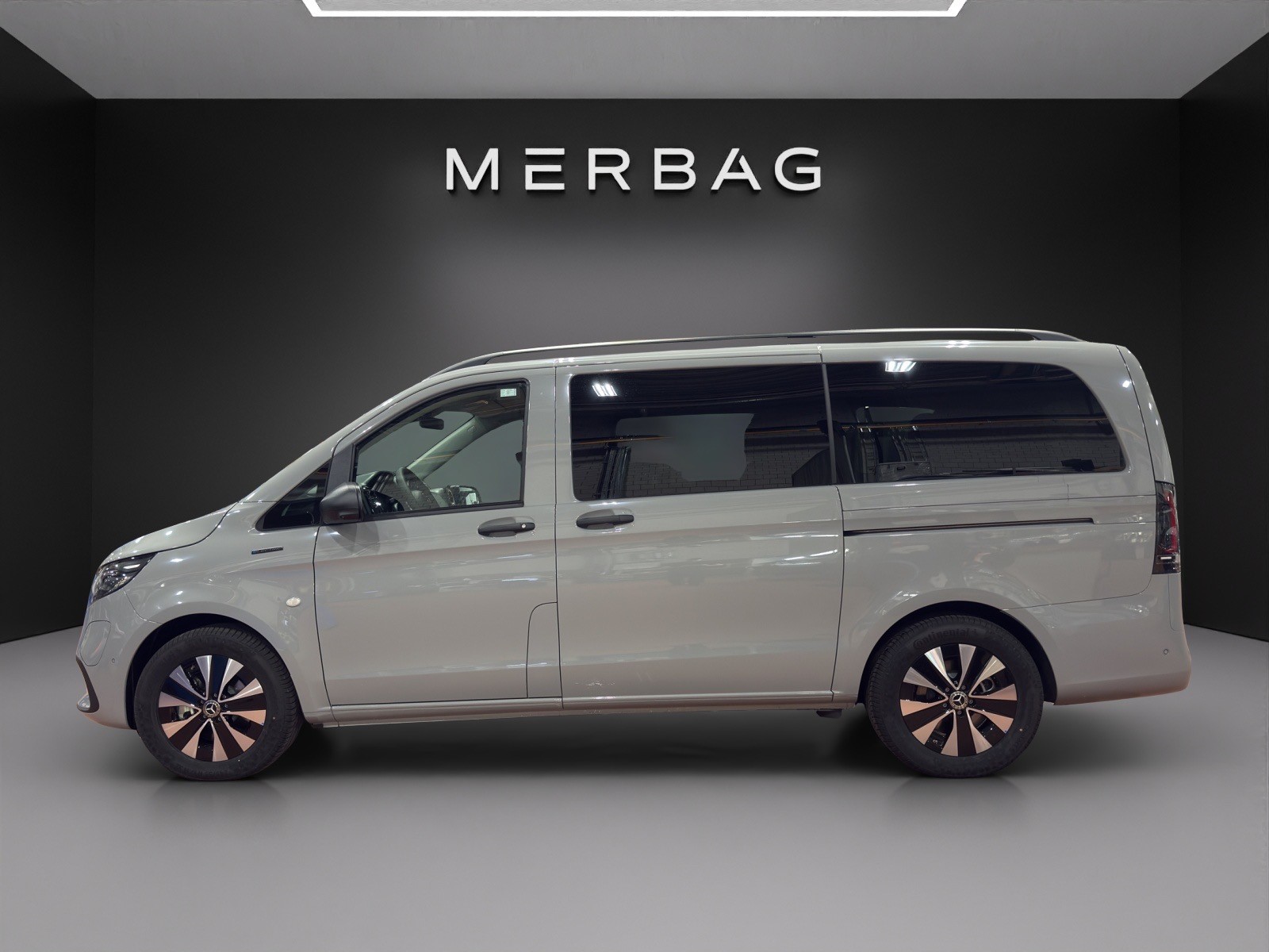 MERCEDES-BENZ eVito 126 Lang Tourer Pro-image-4