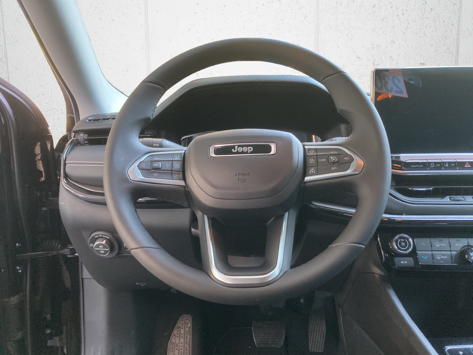 JEEP Compass 4x2 1.5 T MHEV Summit-image-8
