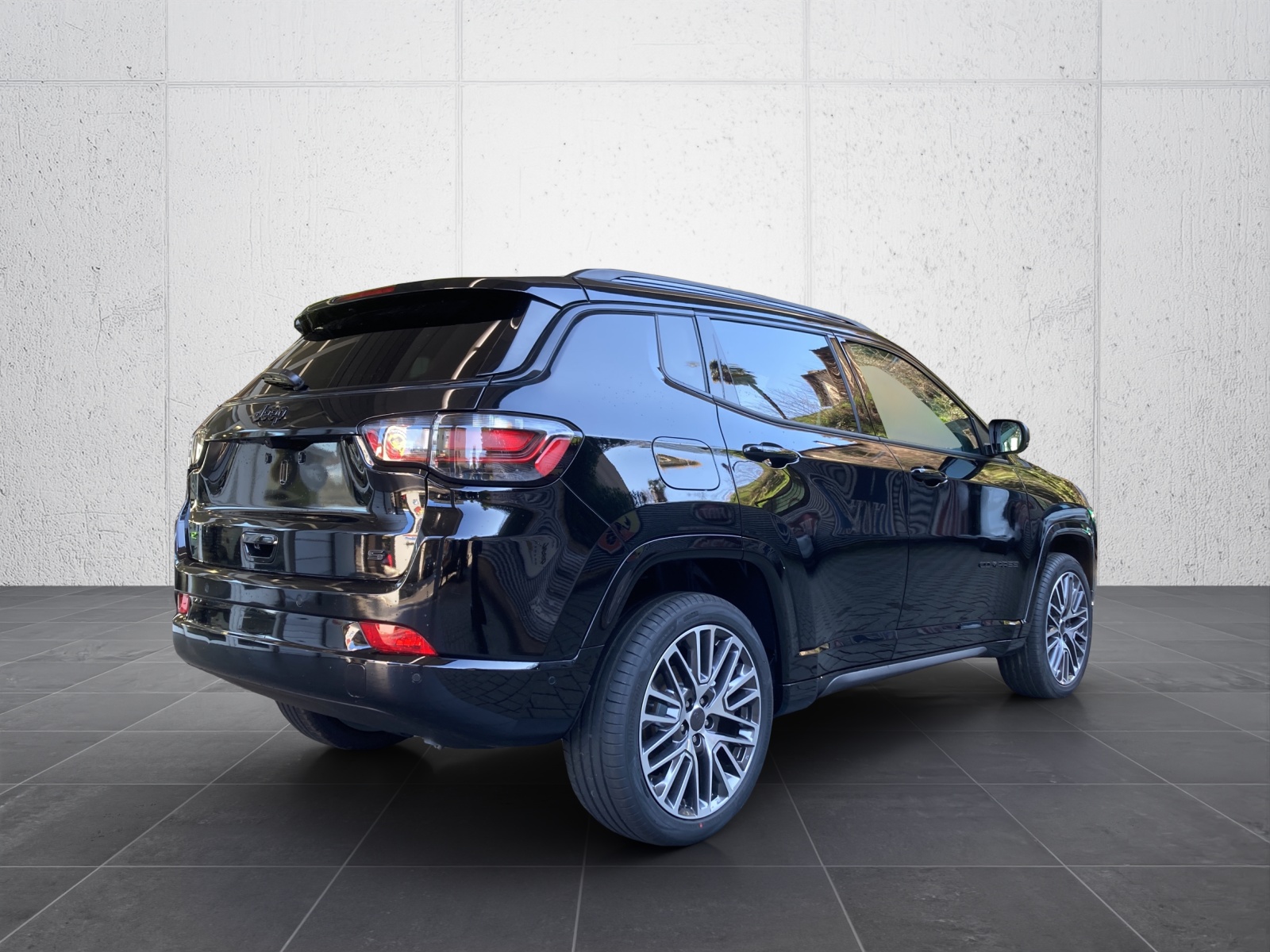 JEEP Compass 4x2 1.5 T MHEV Summit-image-4
