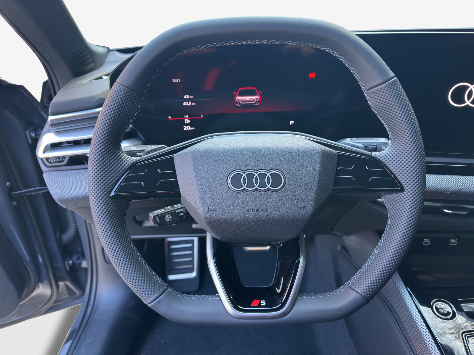 AUDI A5 Avant TDI quattro 150 kW Attraction S tronic-image-9