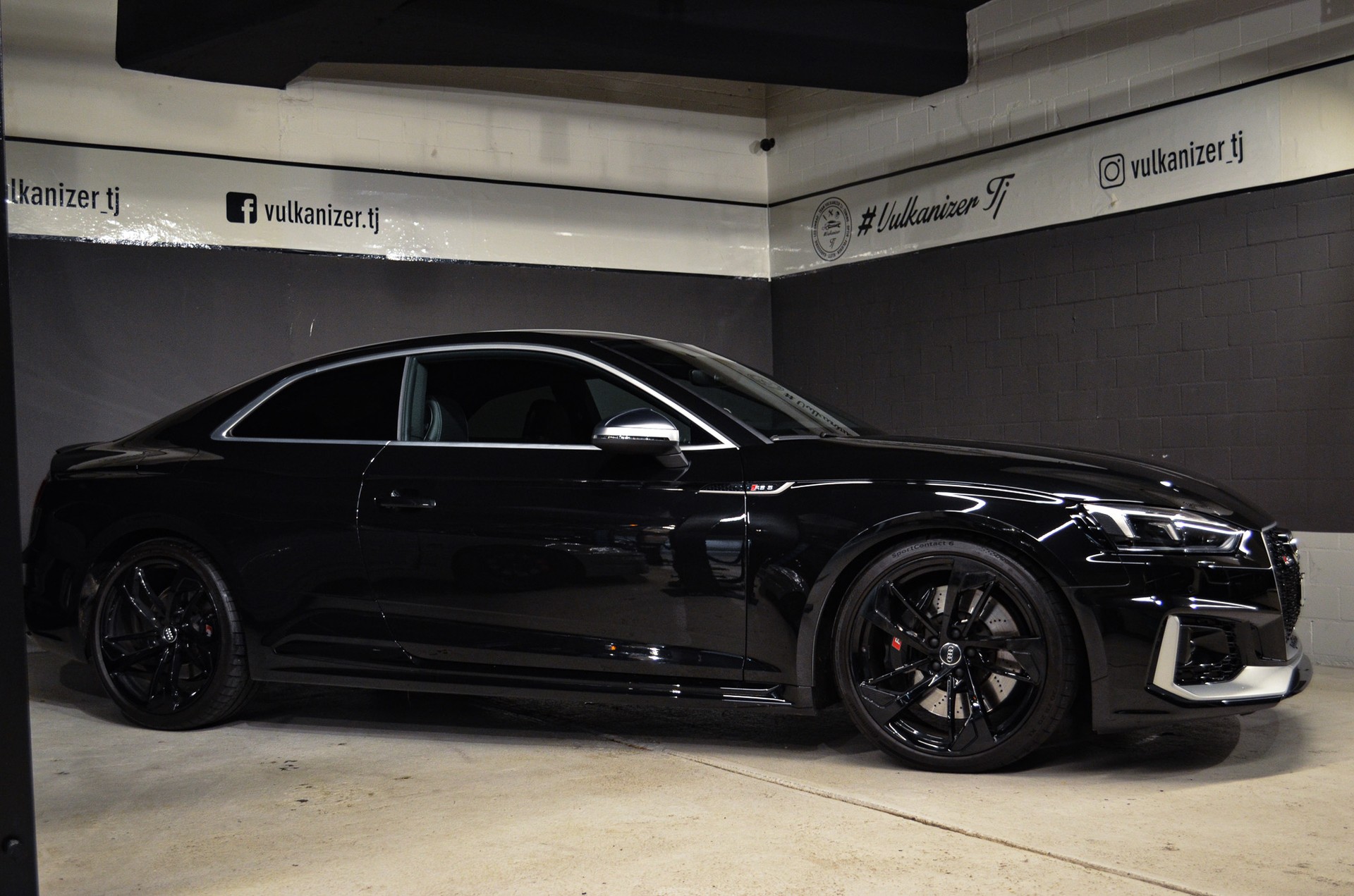 AUDI RS5 Coupé 2.9 TFSI quattro tiptronic-showroom-element-2