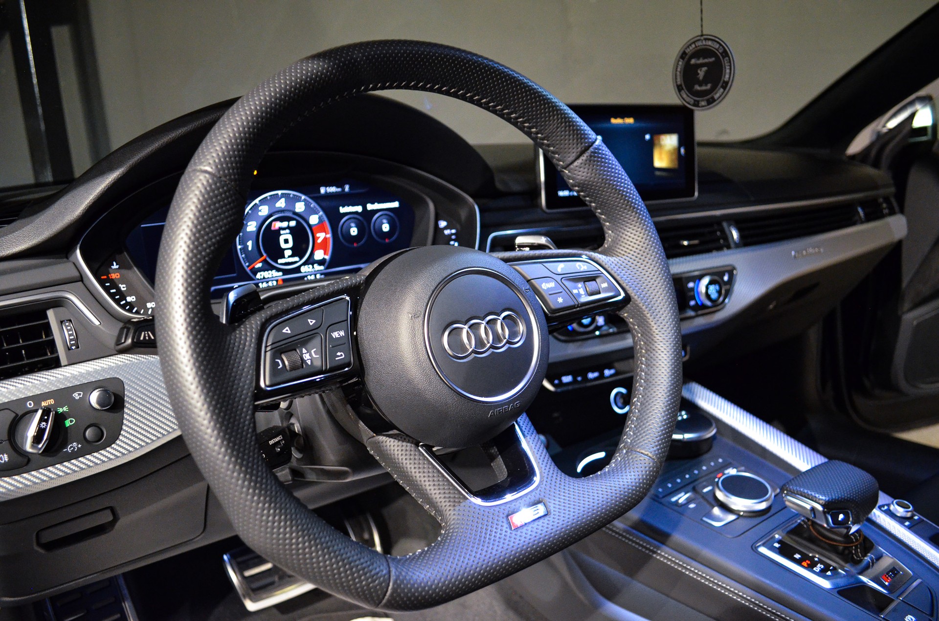 AUDI RS5 Coupé 2.9 TFSI quattro tiptronic-image-15