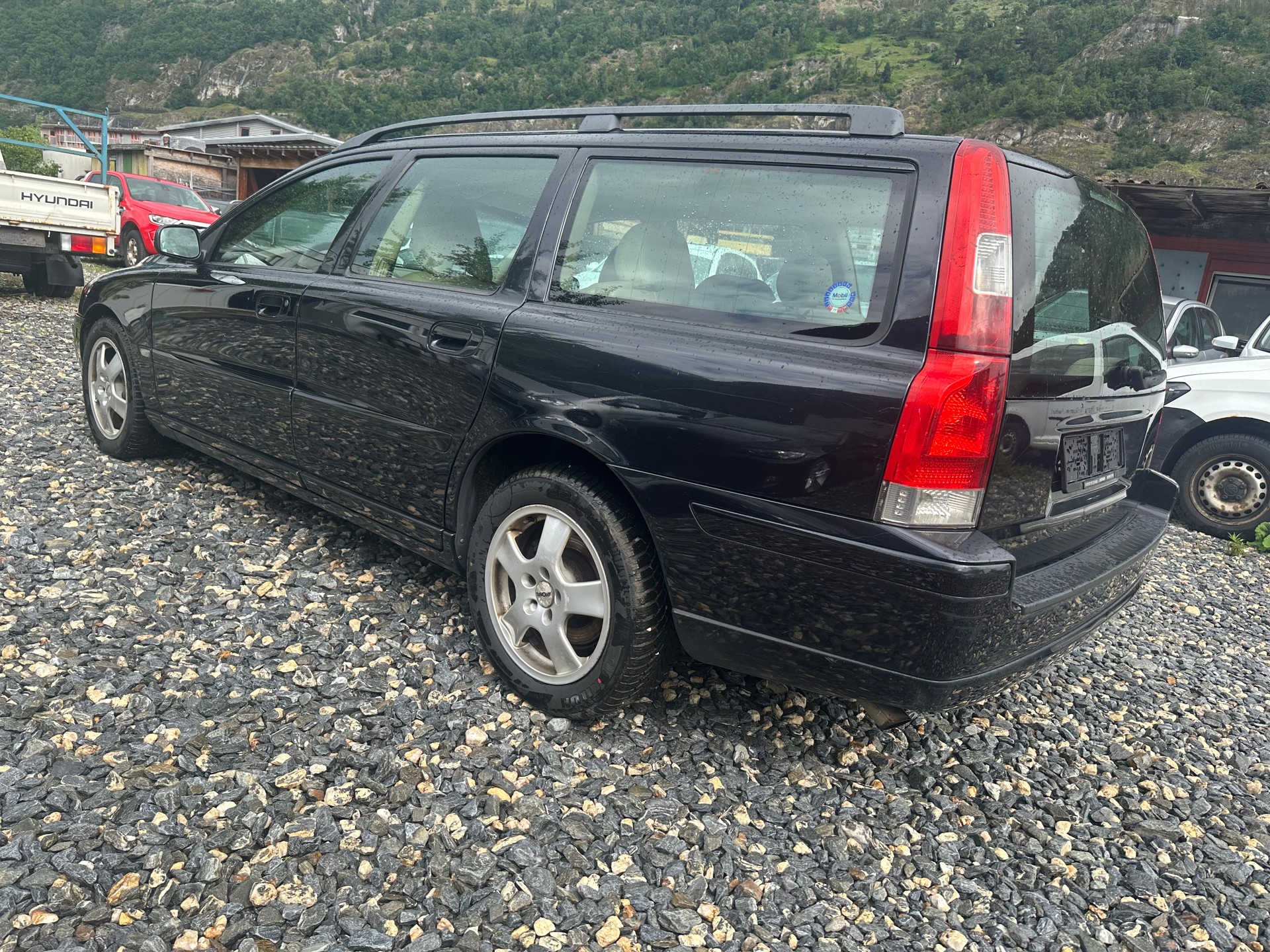 VOLVO V70 D5 AWD Titanium Edition Geartronic-image-6