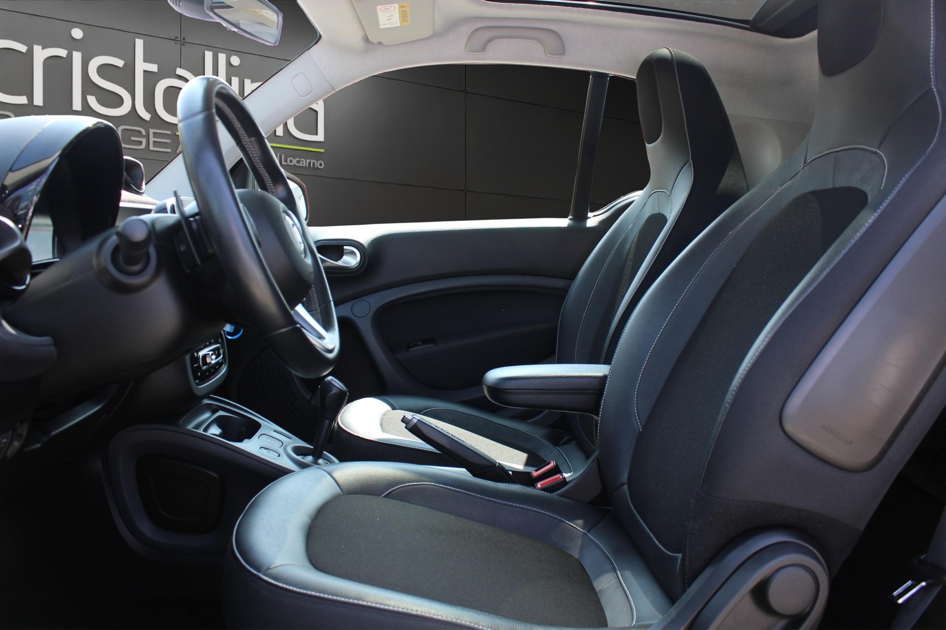 SMART Fortwo Coupé 0.9 Brabus twinamic-image-6