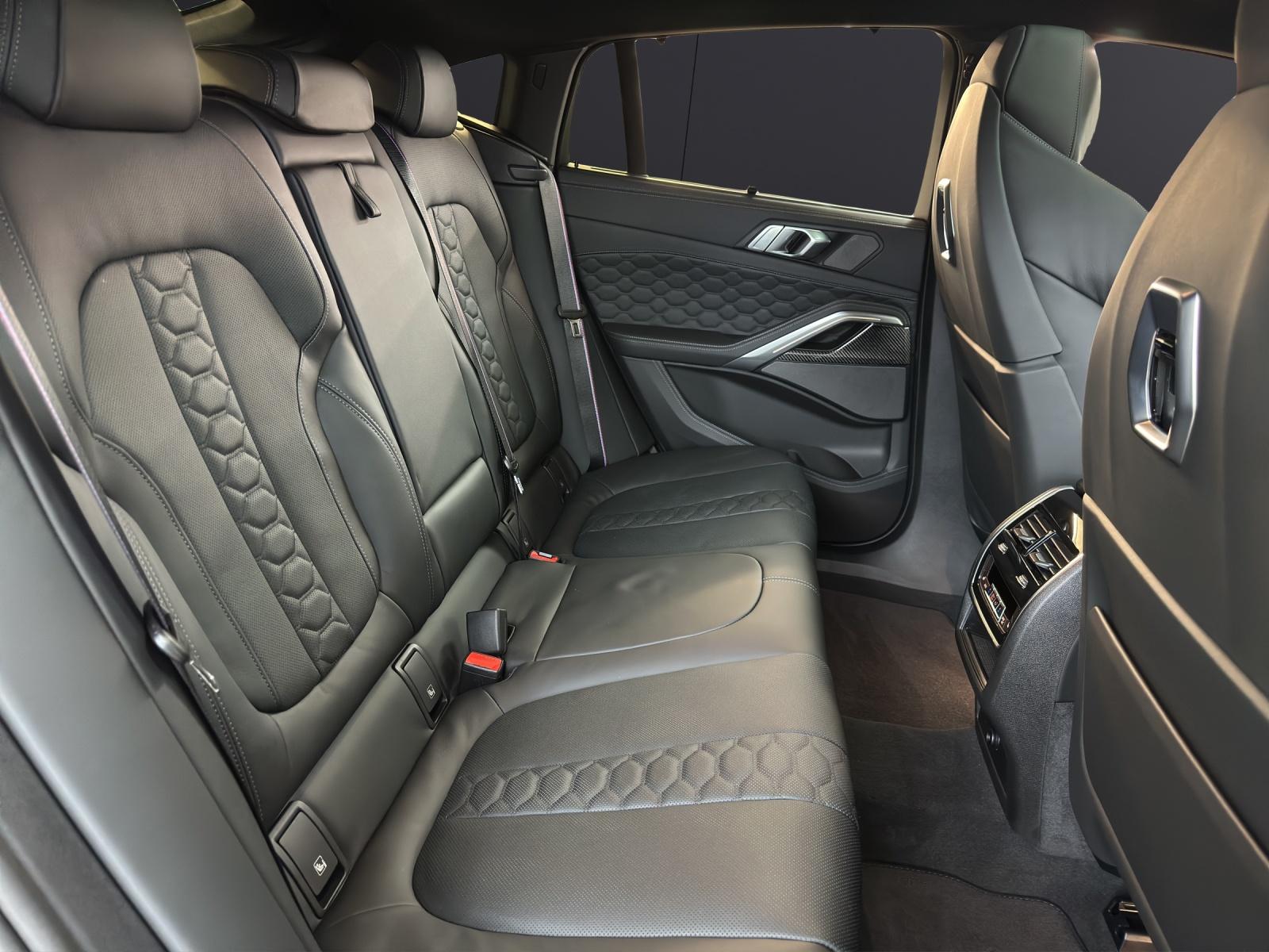 BMW X6 M Competition-image-13