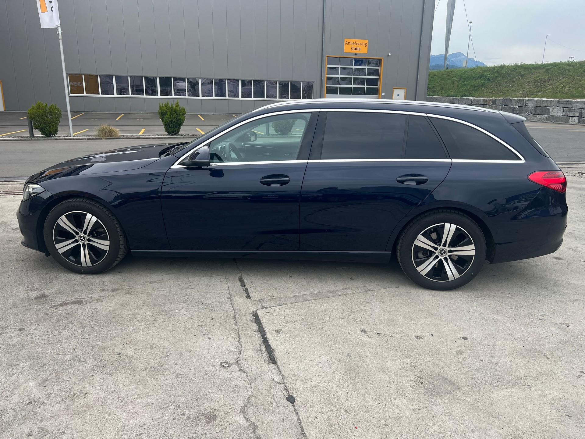 MERCEDES-BENZ C 220 d T 4Matic Avantgarde-image-6