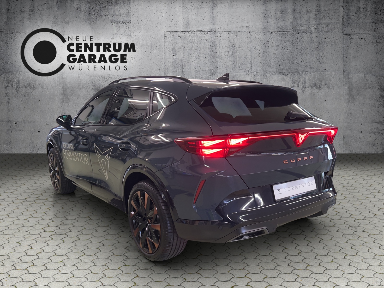 CUPRA Formentor 1.5 TSI DSG-image-4
