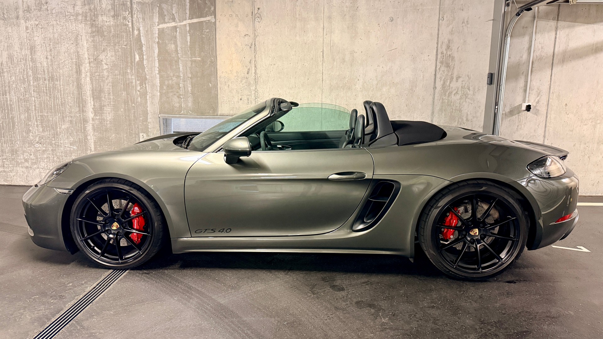 PORSCHE 718 Boxster GTS 4.0 PDK-image-6