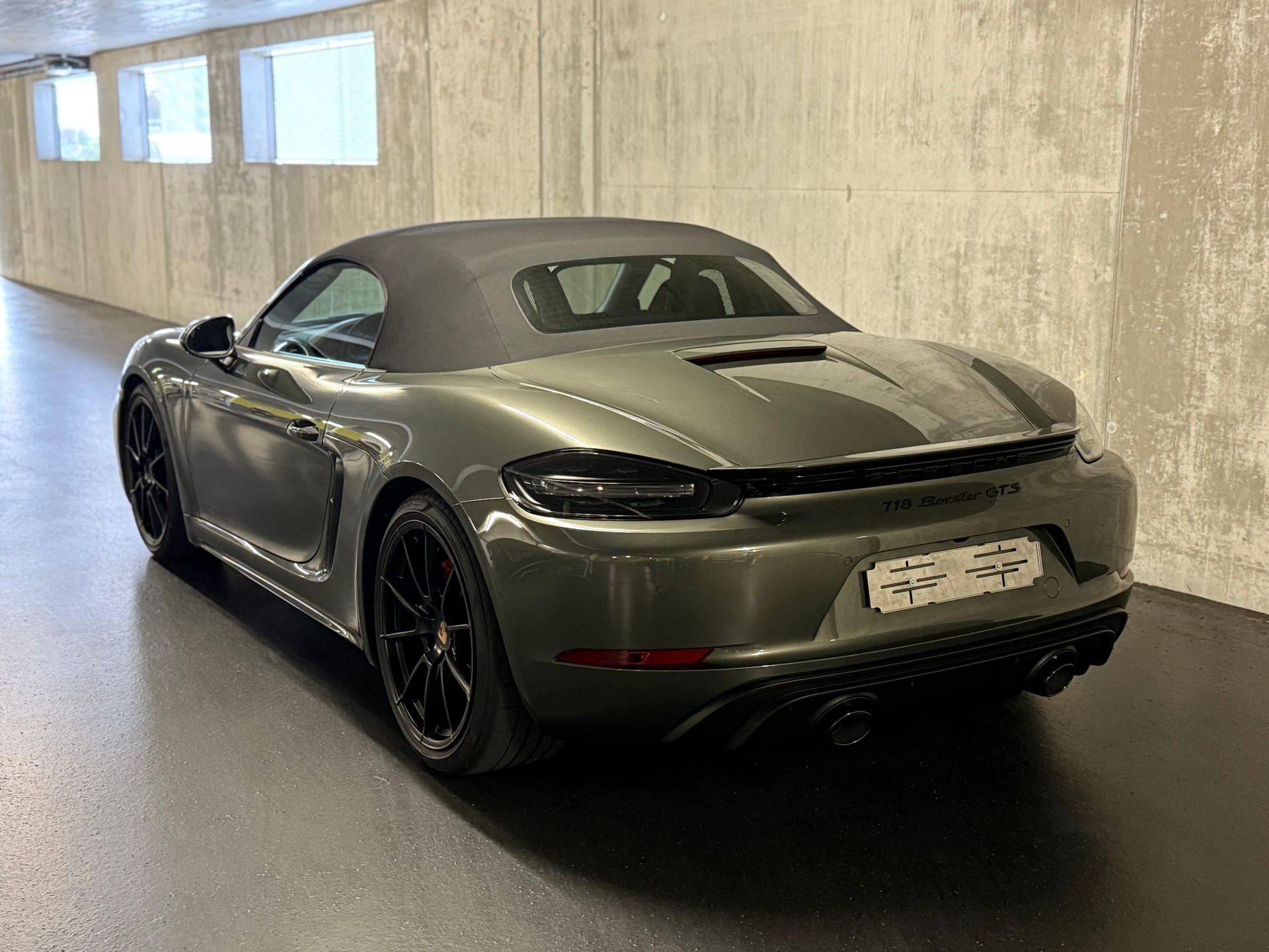 PORSCHE 718 Boxster GTS 4.0 PDK-image-19