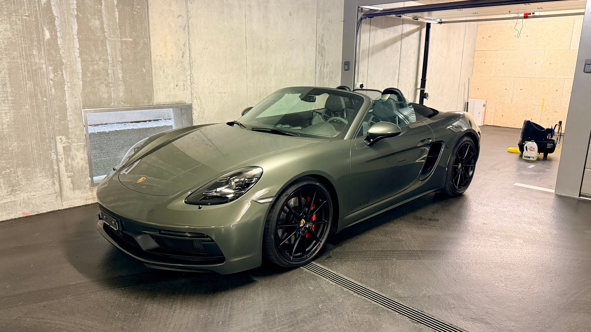 PORSCHE 718 Boxster GTS 4.0 PDK-image-2