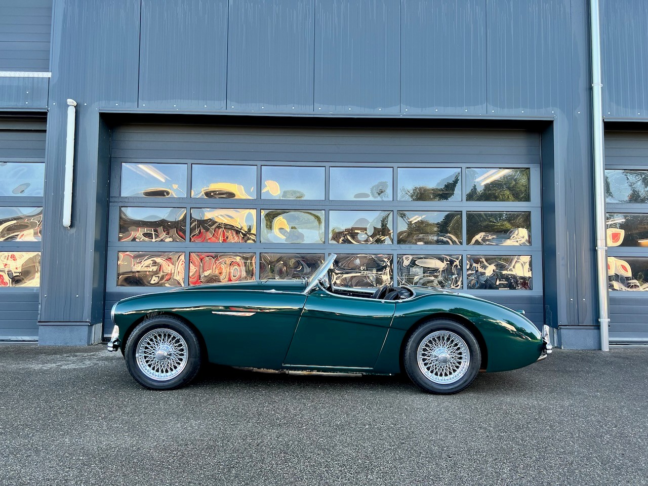 AUSTIN-HEALEY 100/4-image-2