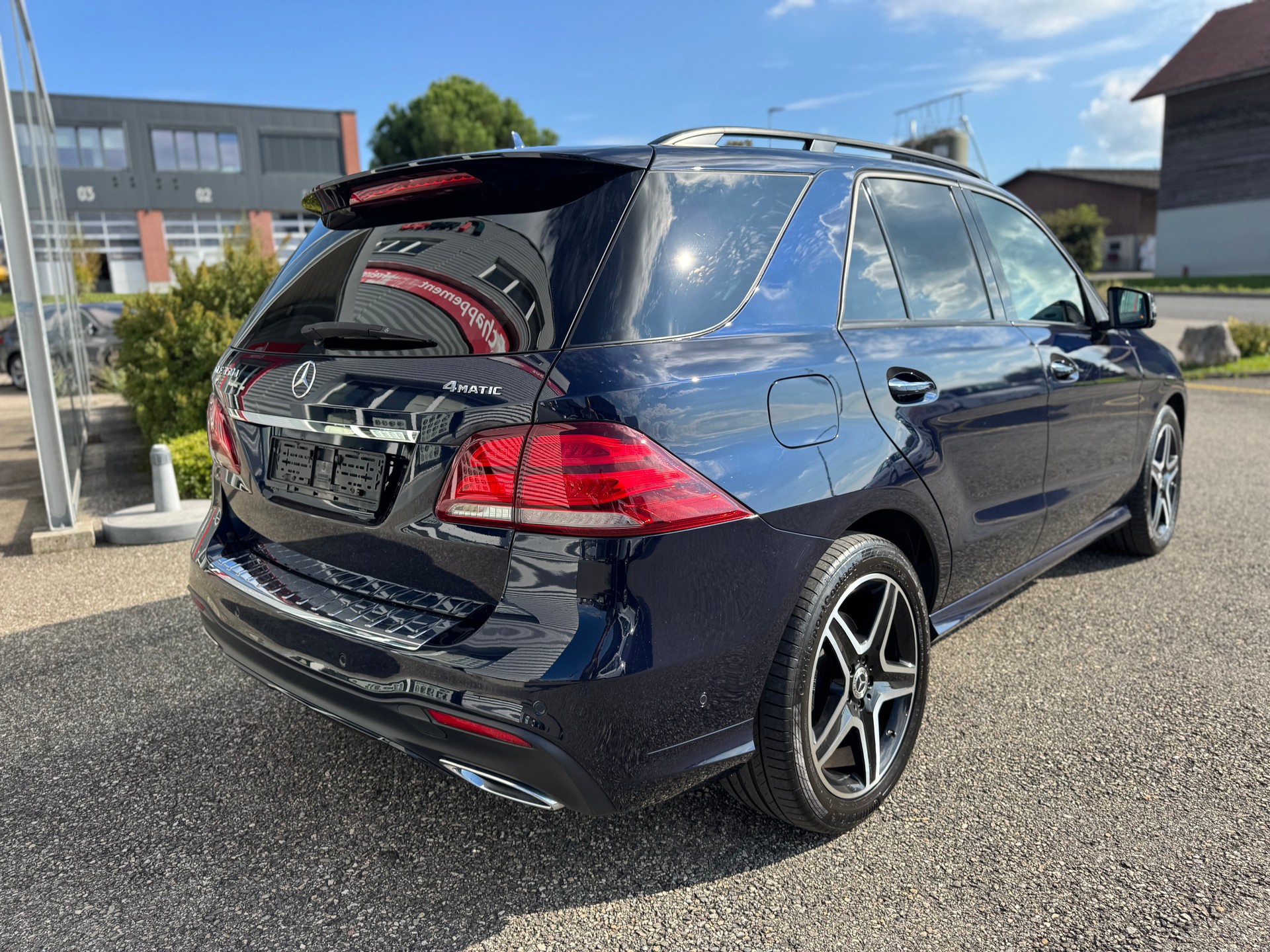 MERCEDES-BENZ GLE 350 d Executive 4Matic 9G-Tronic-image-3