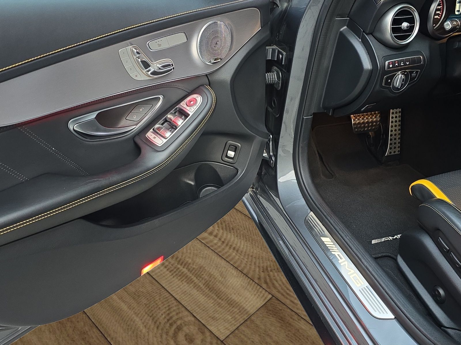 MERCEDES-BENZ C 63 AMG C 63 S AMG Speedshift-image-20