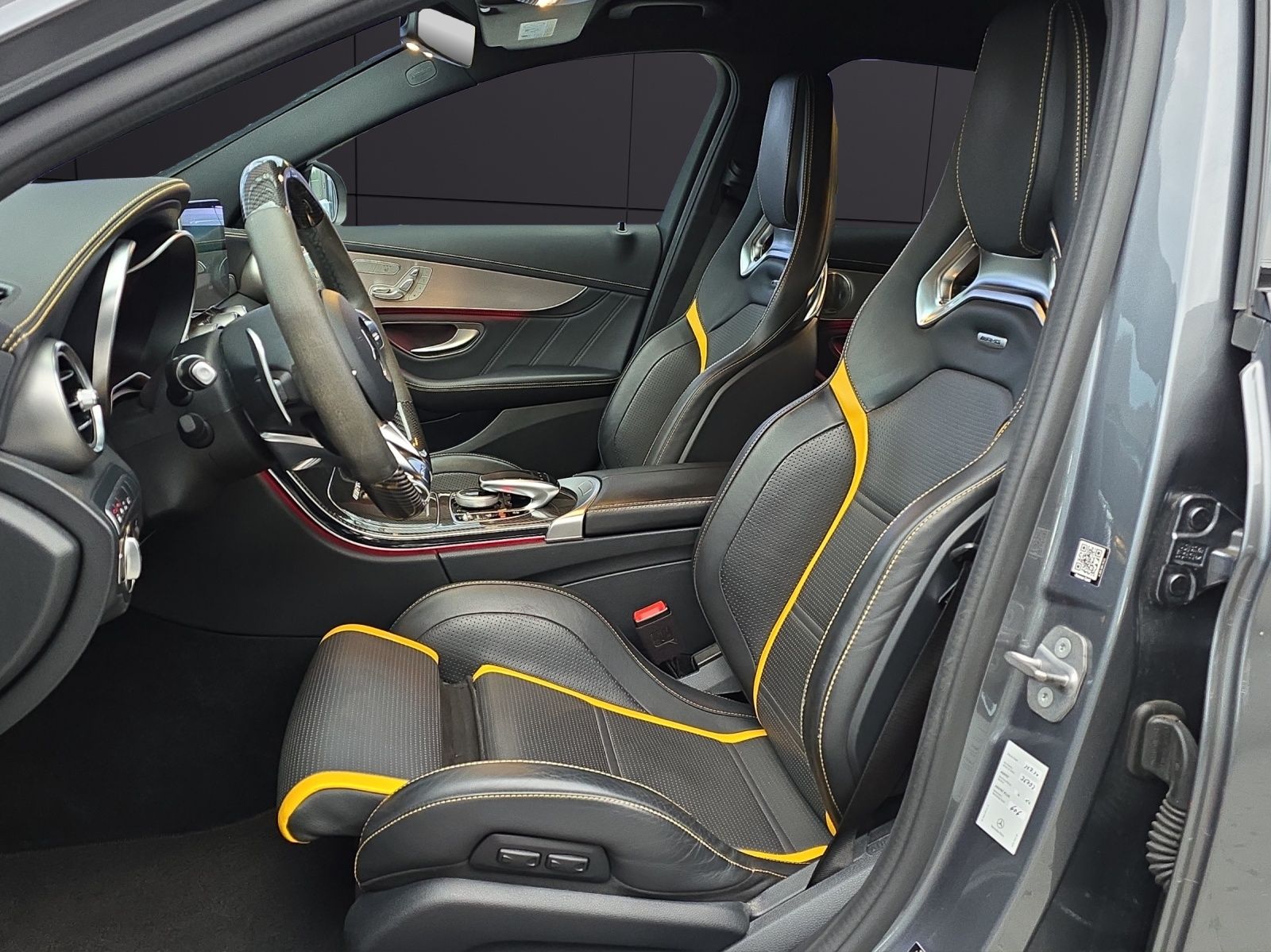 MERCEDES-BENZ C 63 AMG C 63 S AMG Speedshift-image-6