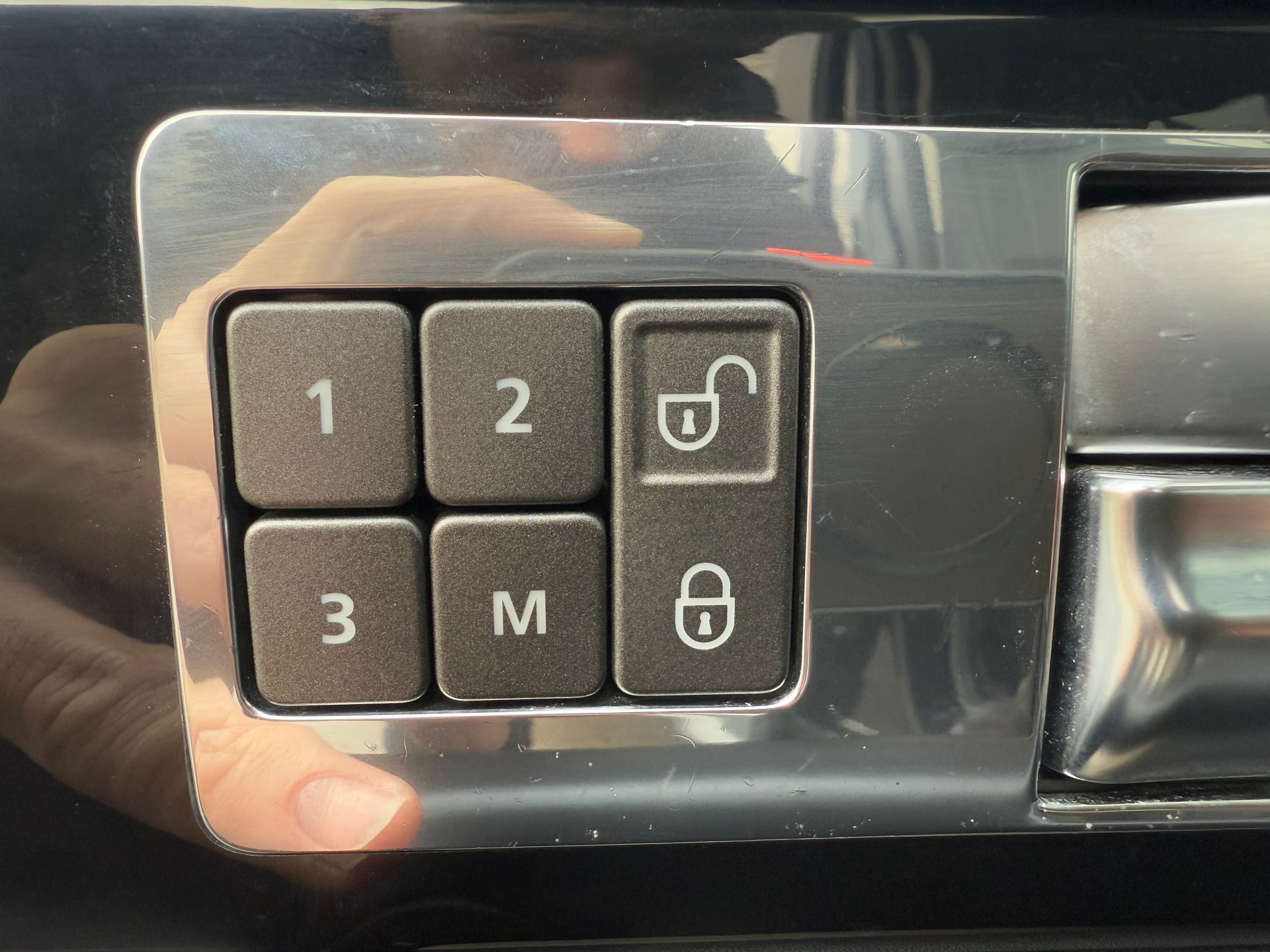 LAND ROVER Range Rover Sport 5.0 V8 SC Automatic-image-12