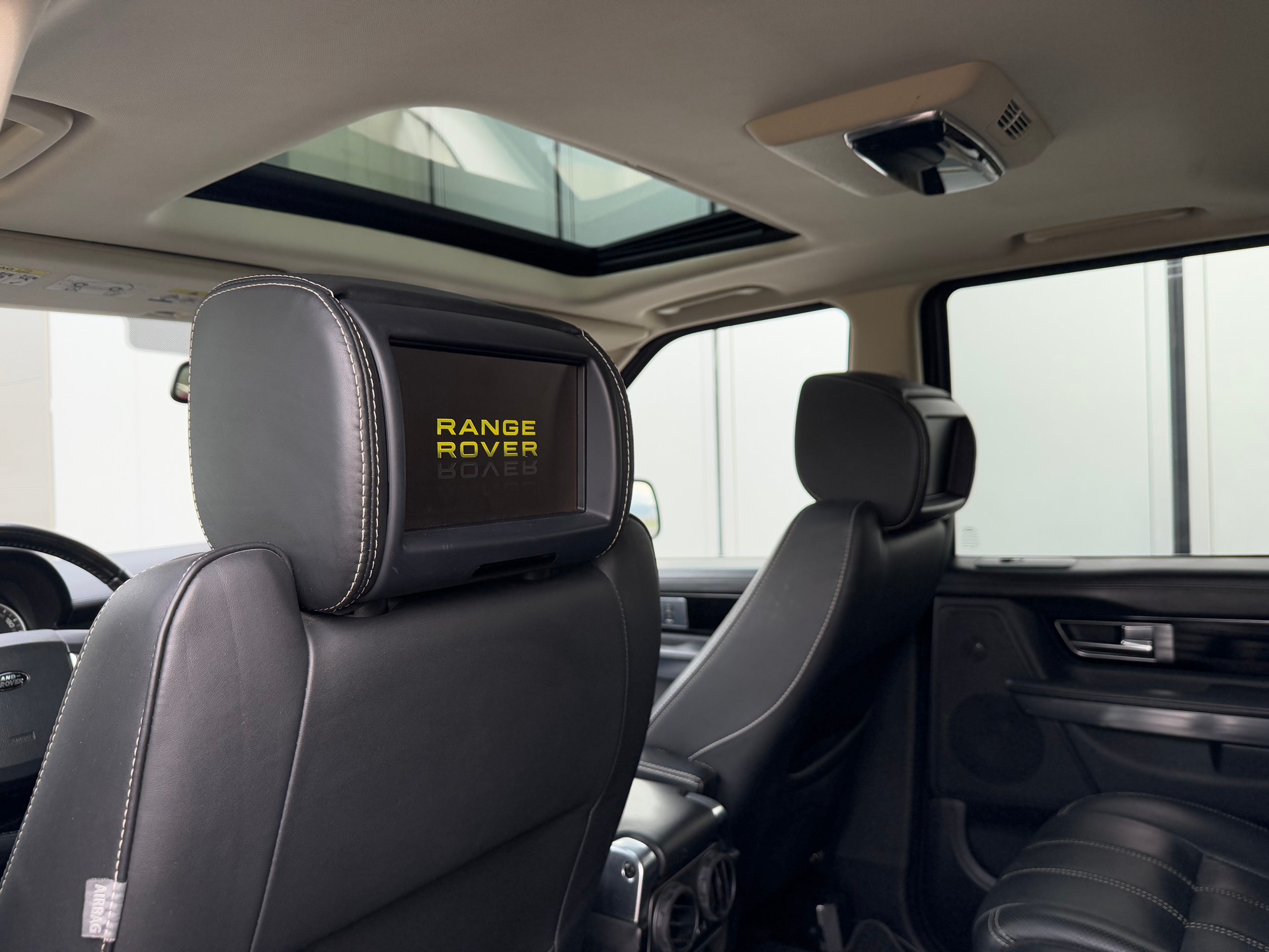 LAND ROVER Range Rover Sport 5.0 V8 SC Automatic-image-14