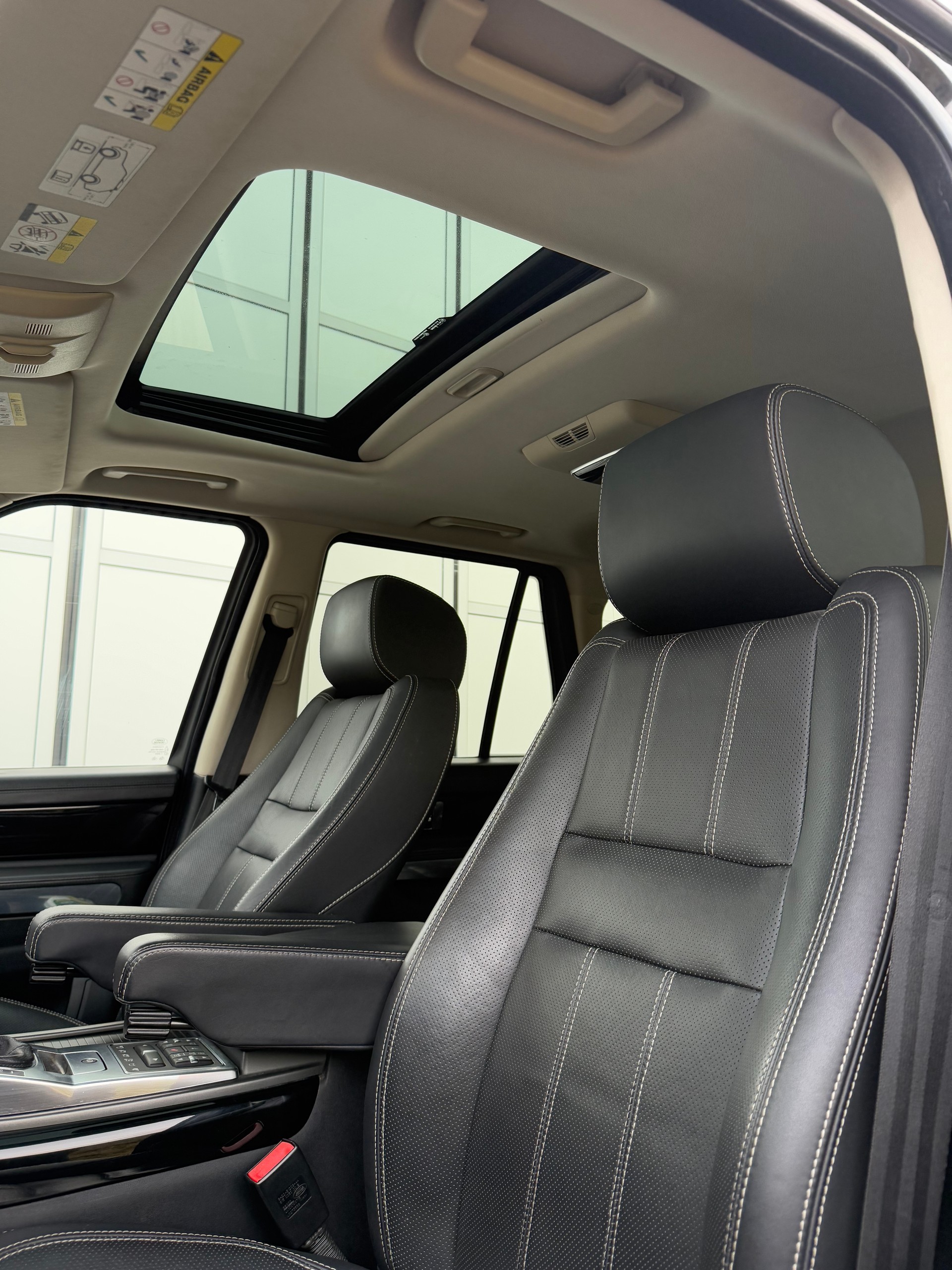 LAND ROVER Range Rover Sport 5.0 V8 SC Automatic-image-13