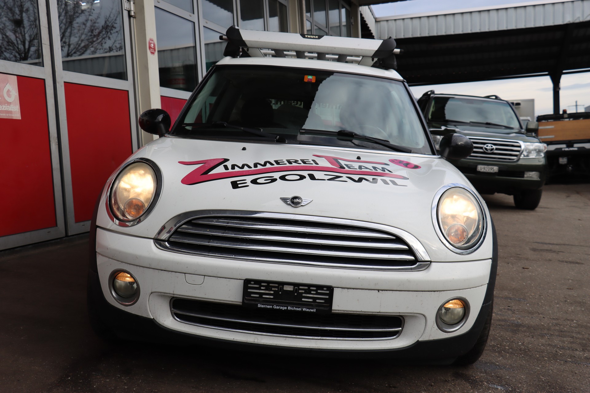 MINI Clubman Cooper-image-2