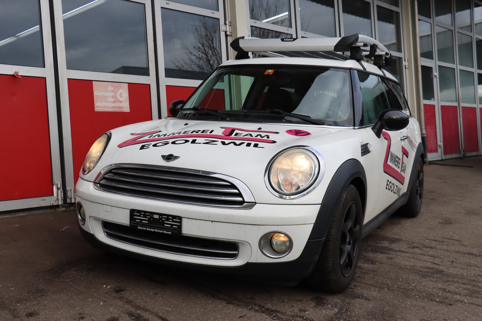 MINI Clubman Cooper-image-1