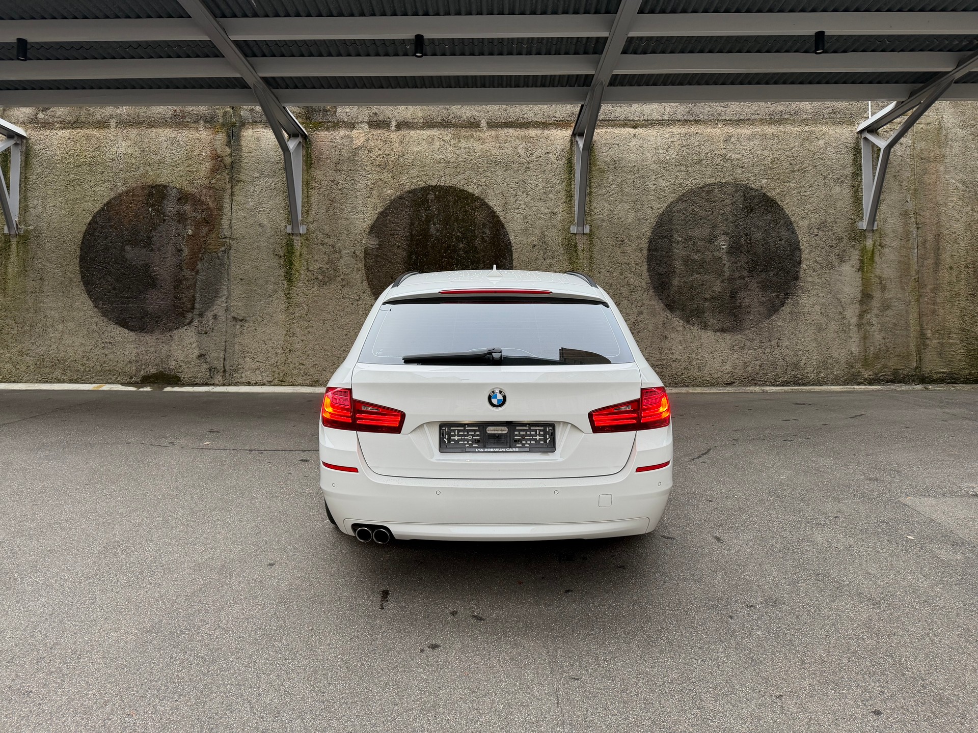 BMW 530d xDrive Steptronic-image-3