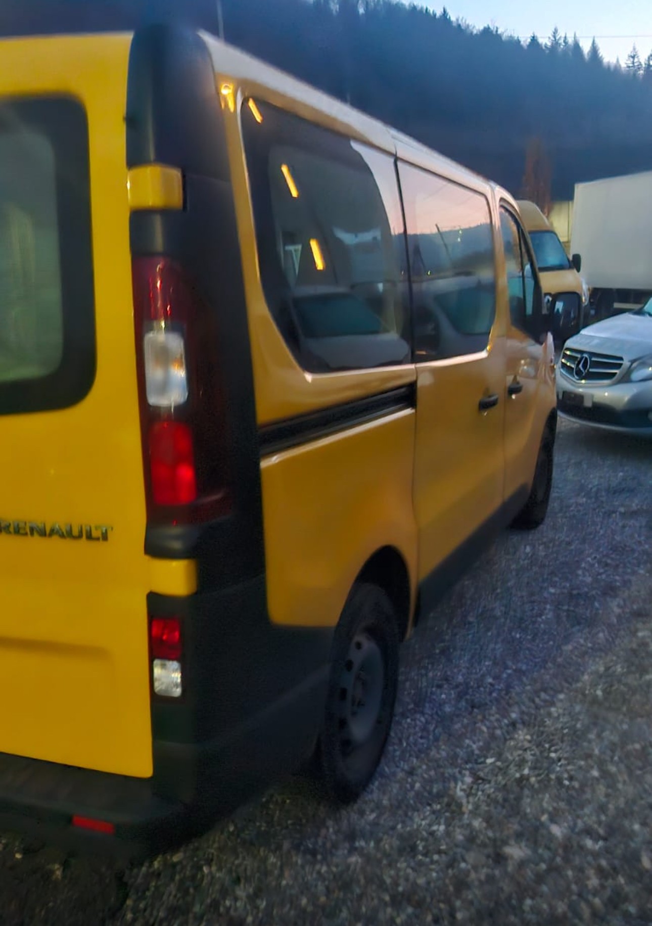 RENAULT Trafic 1.6 dCi 120 2.9t Acces L1H1-image-6