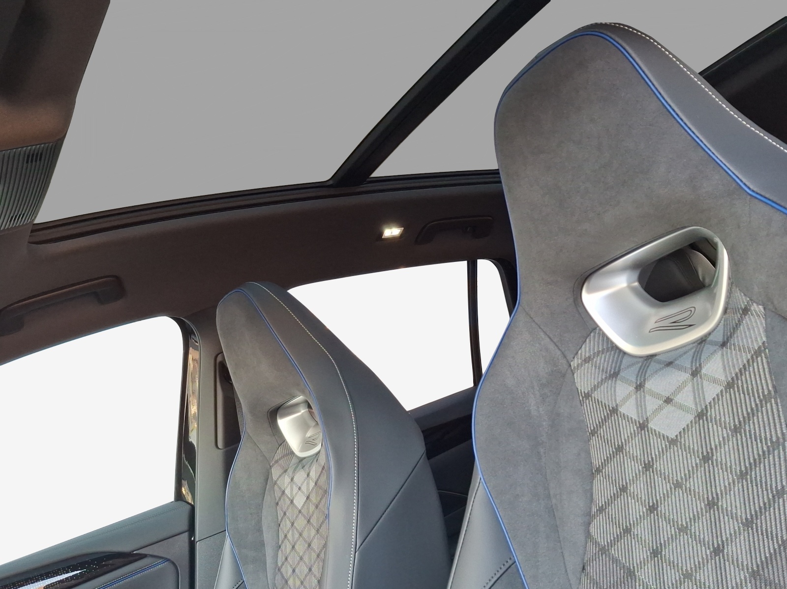 VW Tiguan 2.0 TSI DSG R-Line 4Motion-image-15