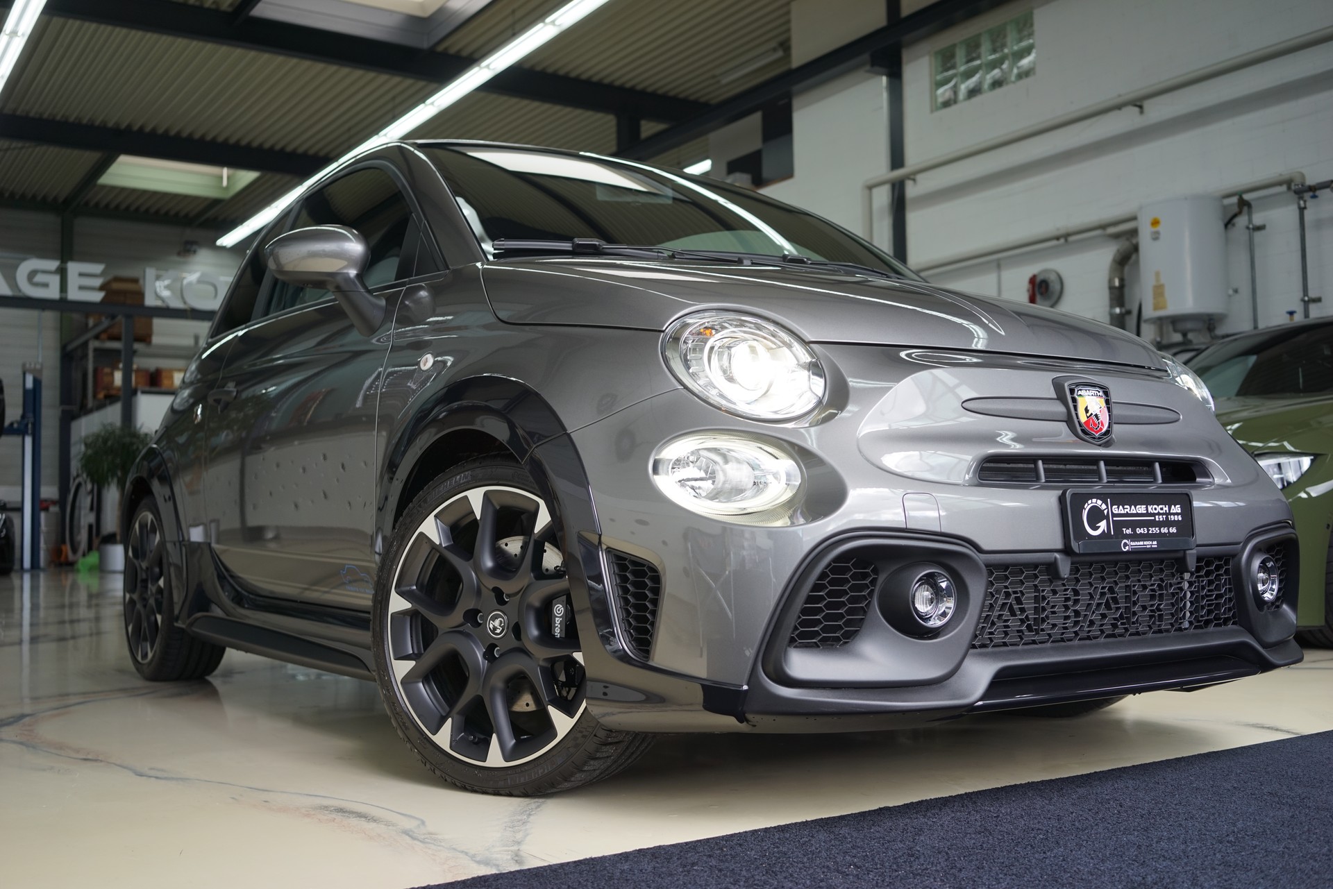 FIAT 695 1.4 16V Turbo Abarth Turismo-image-13