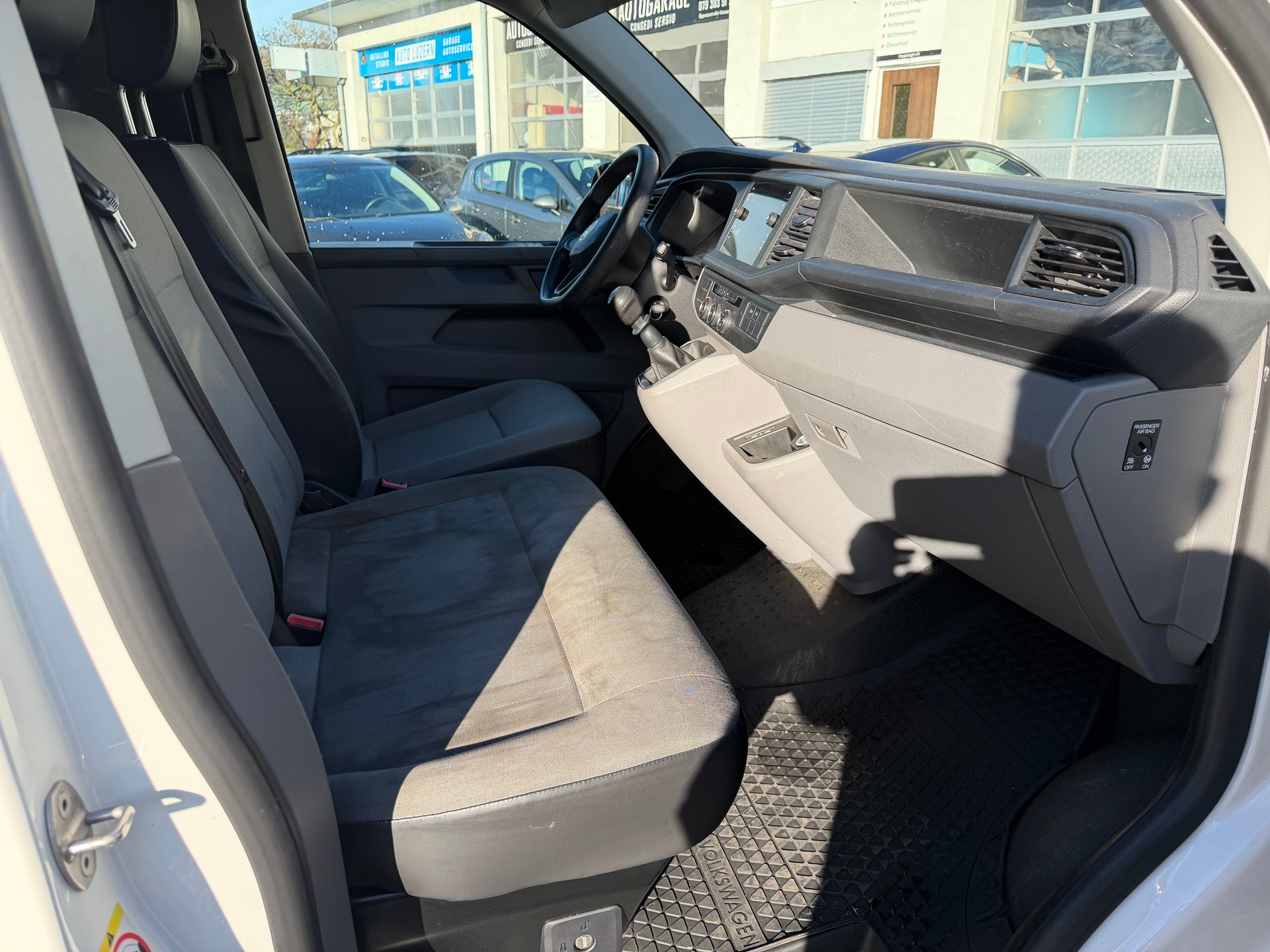 VW T6.1 2.0 TDI 4Motion-image-6