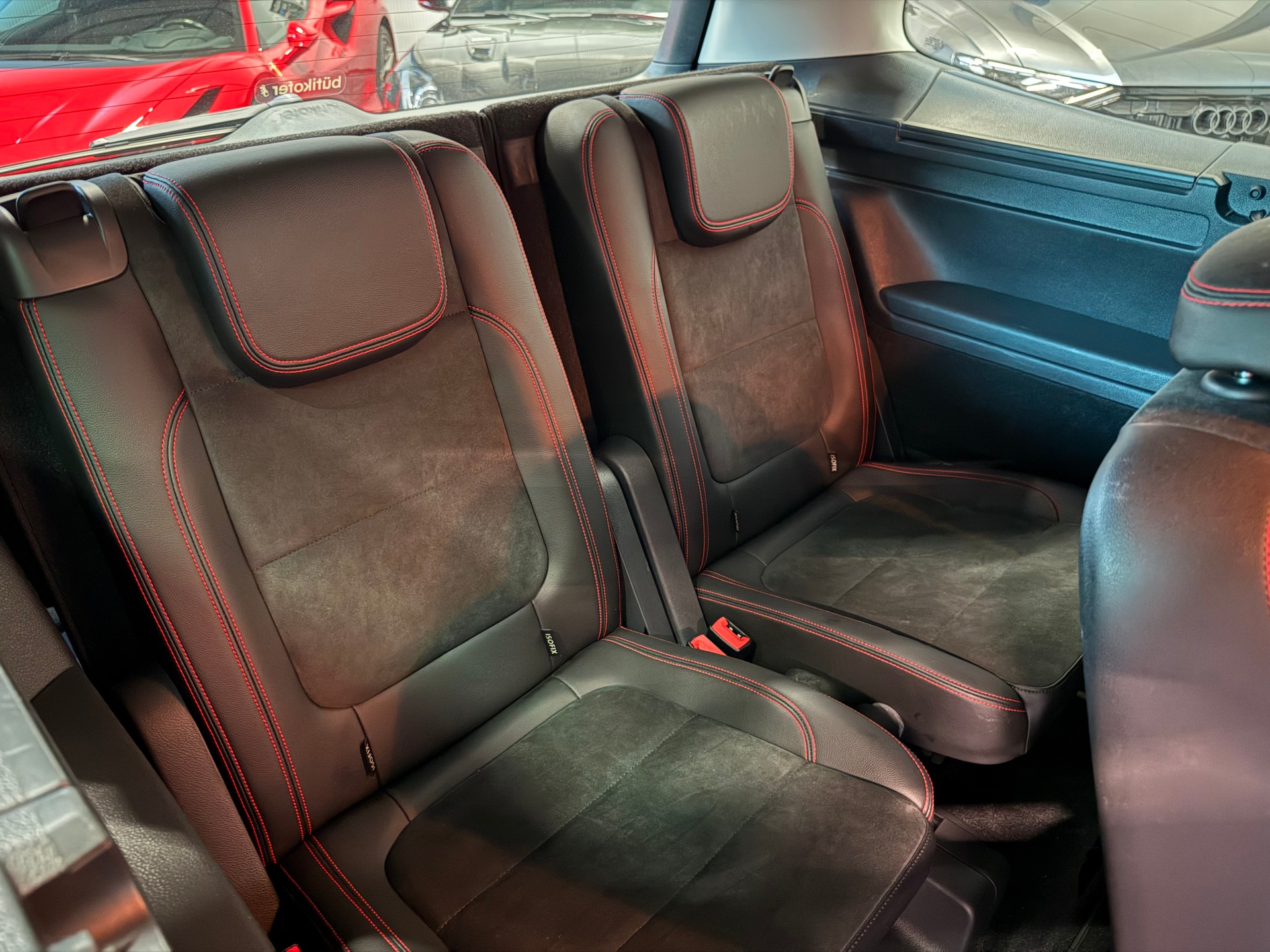 SEAT Alhambra 2.0 TDI 184 FR Li. 4x4 DSG S/S 7-Plätze-image-6