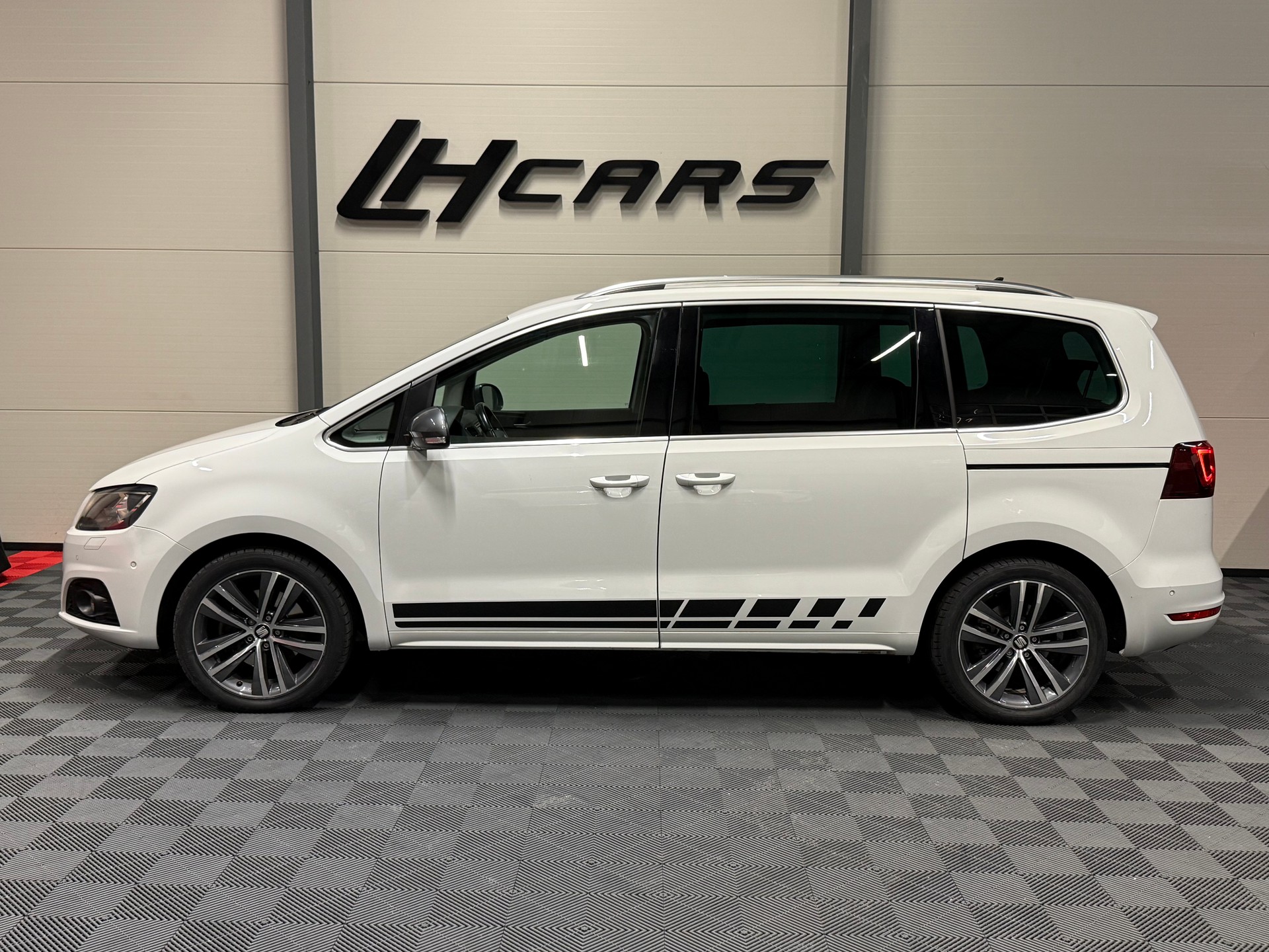 SEAT Alhambra 2.0 TDI 184 FR Li. 4x4 DSG S/S 7-Plätze-image-1