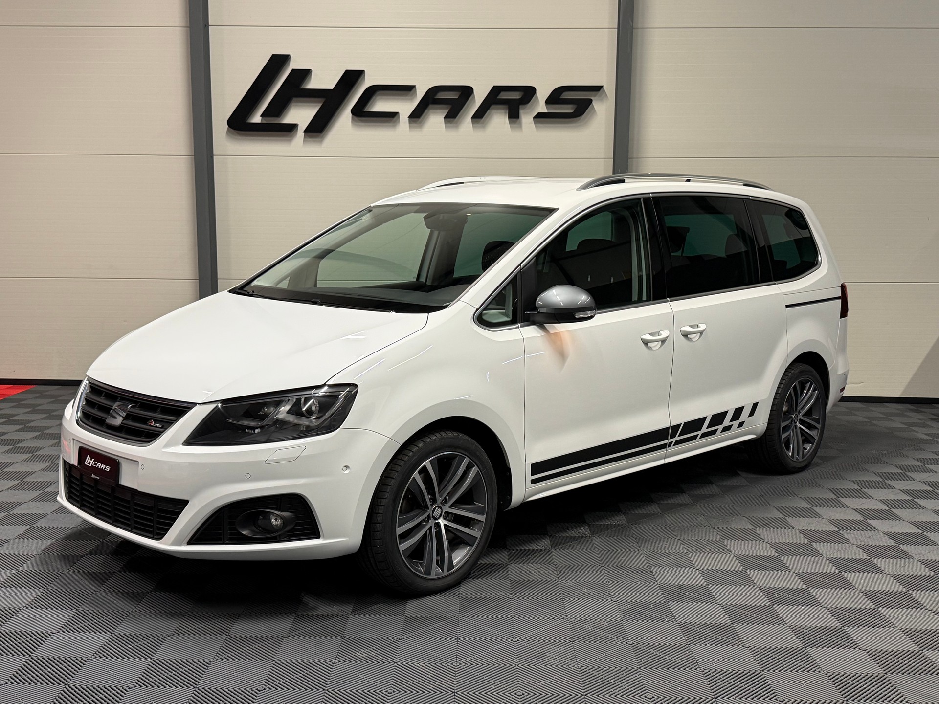 SEAT Alhambra 2.0 TDI 184 FR Li. 4x4 DSG S/S 7-Plätze-image-0